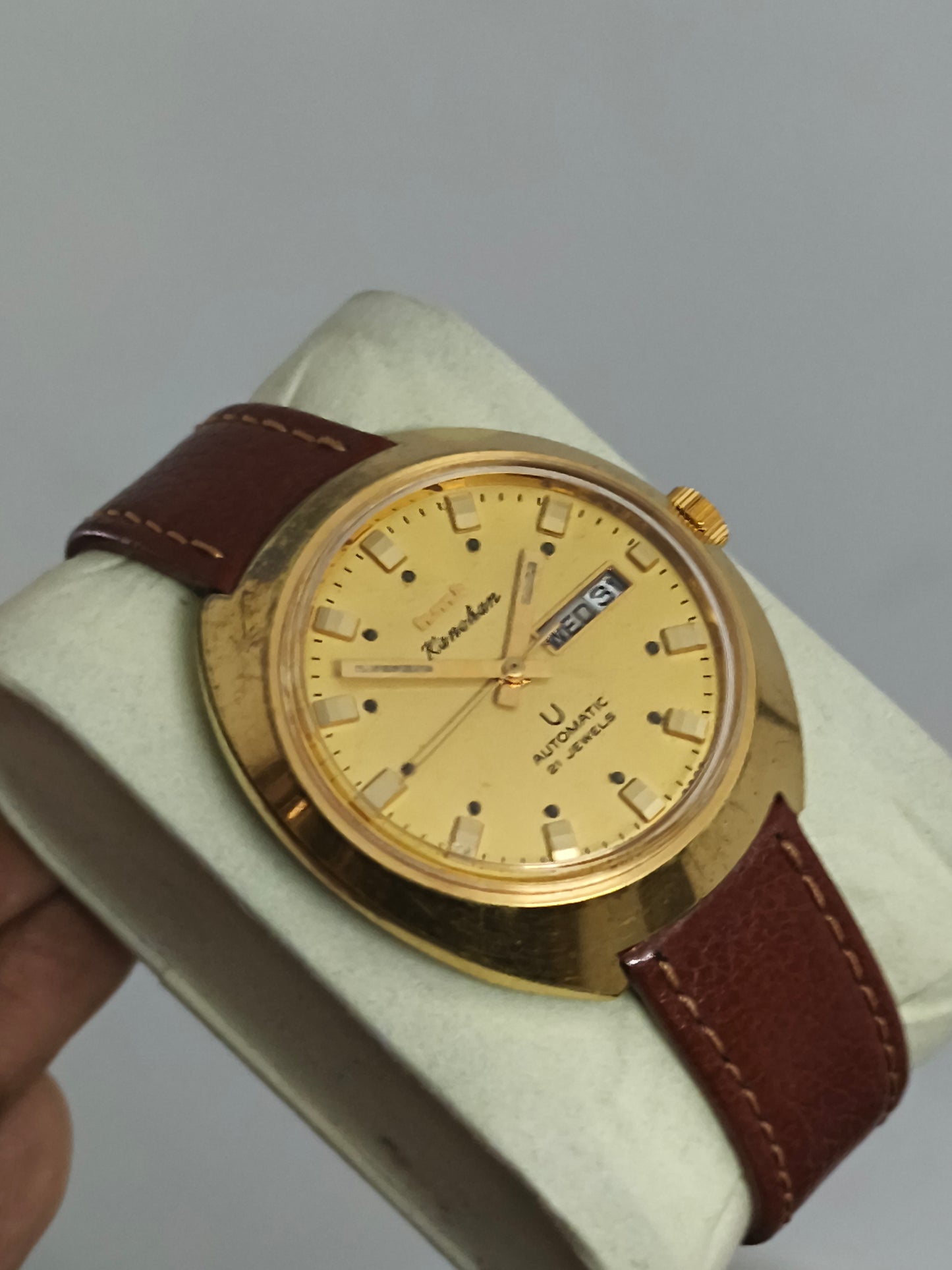 HMT Kanchan Automatic Watch Gold-toned