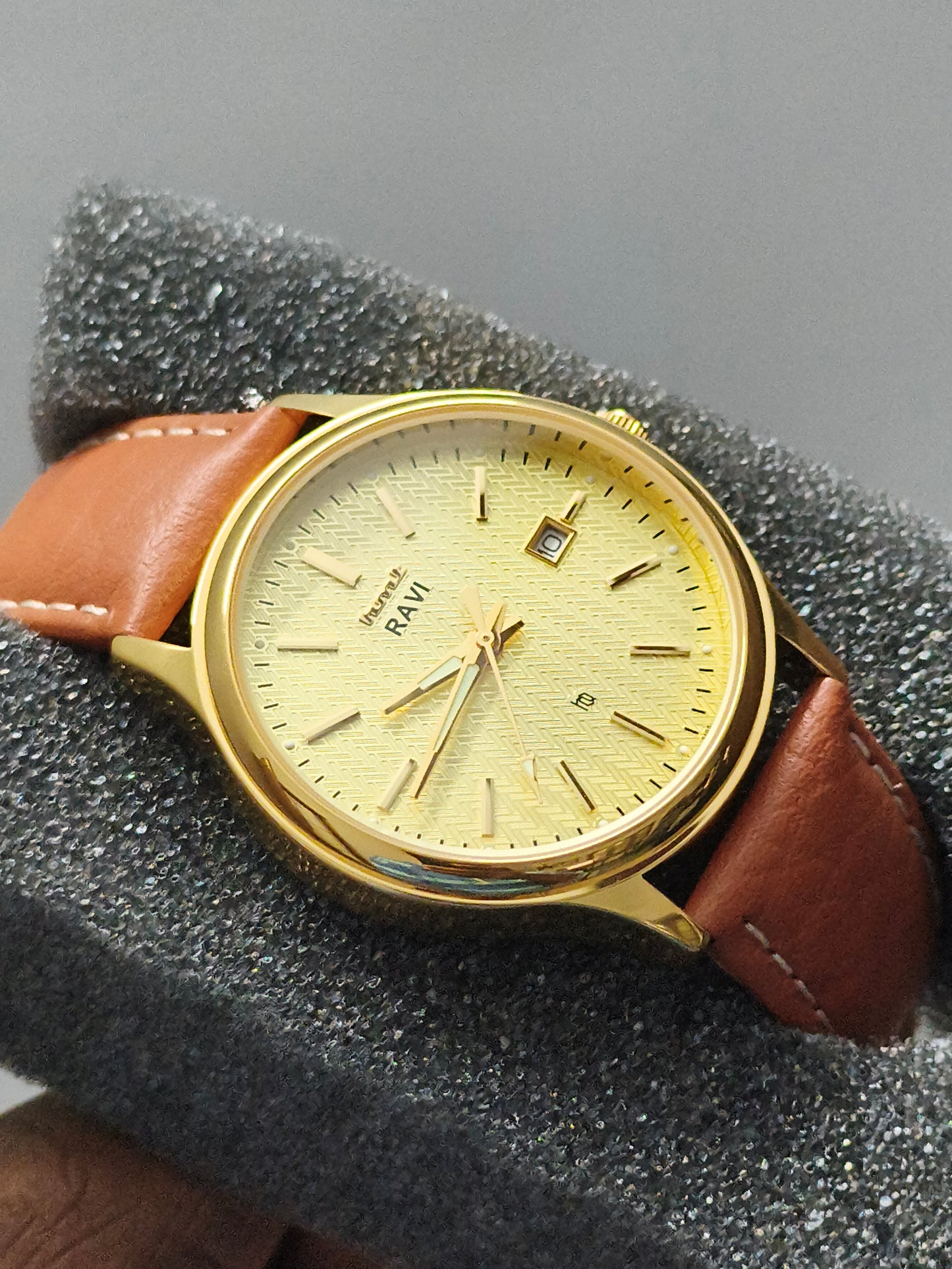 HMT Ravi Quartz Watch Brand New In Box