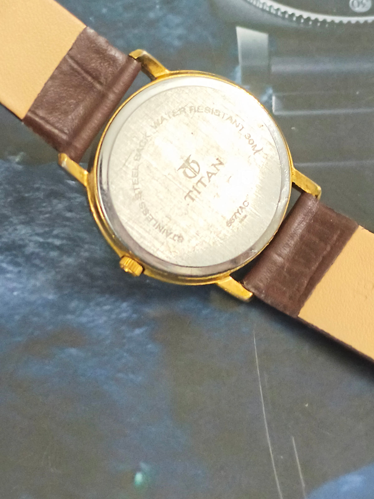 Titan Classique Quartz Pre-loved Watch