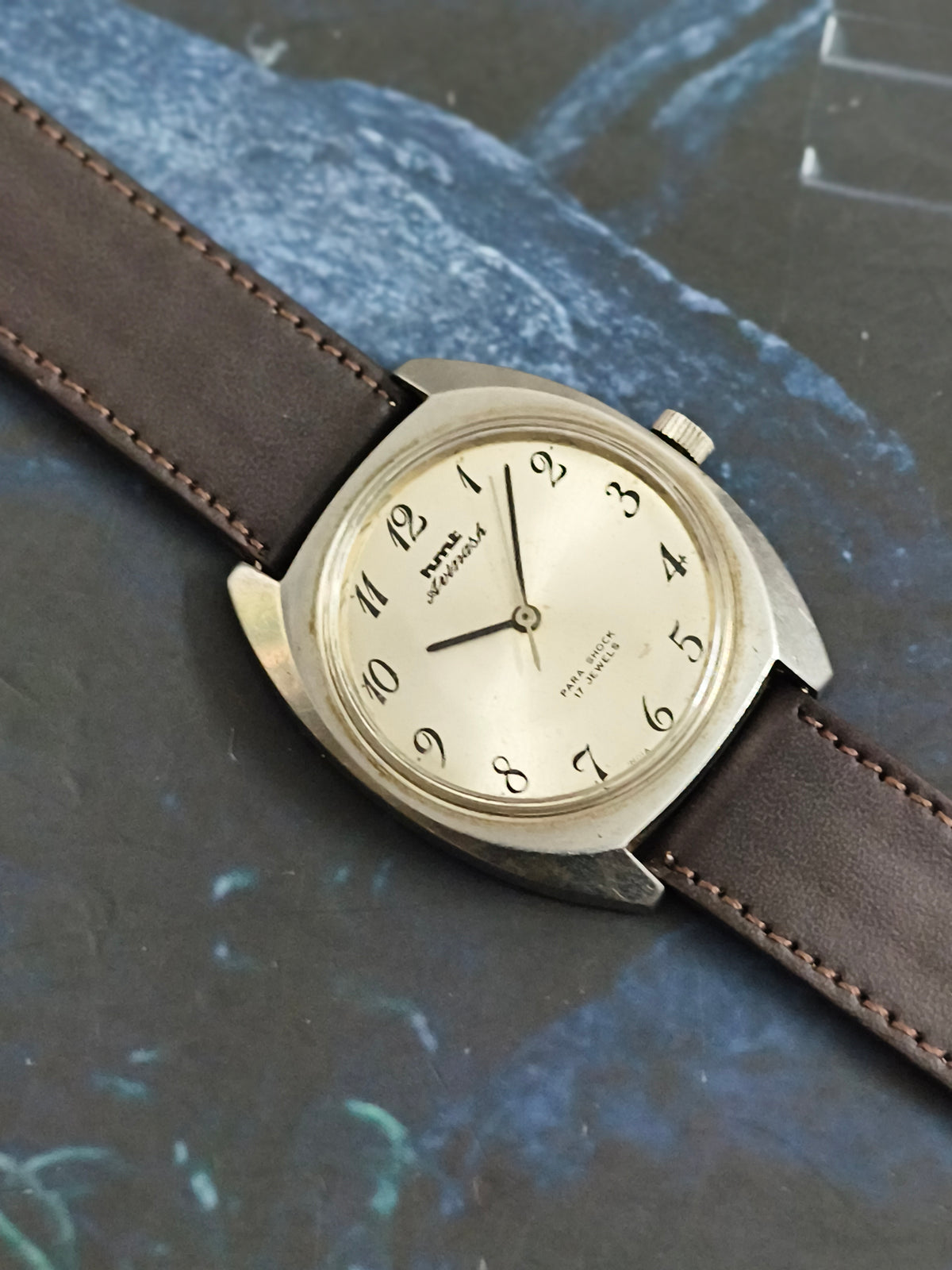 HMT Avinash Hand-wound Vintage Watch with a Silver-toned Dial and Black Breguet Numerals