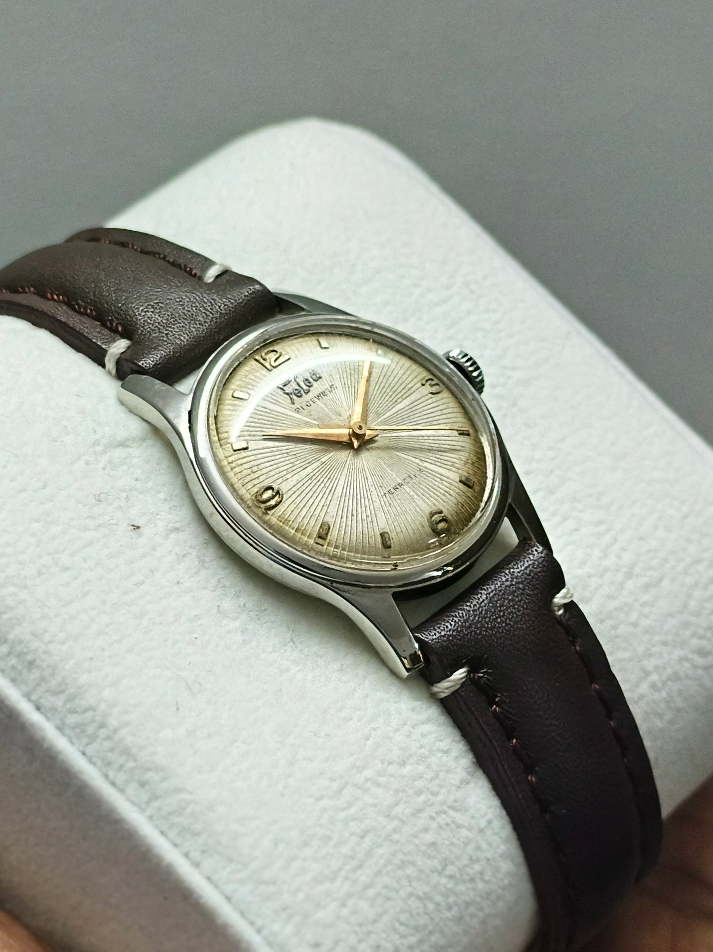 Felca Swiss Made Vintage Mechanical Watch