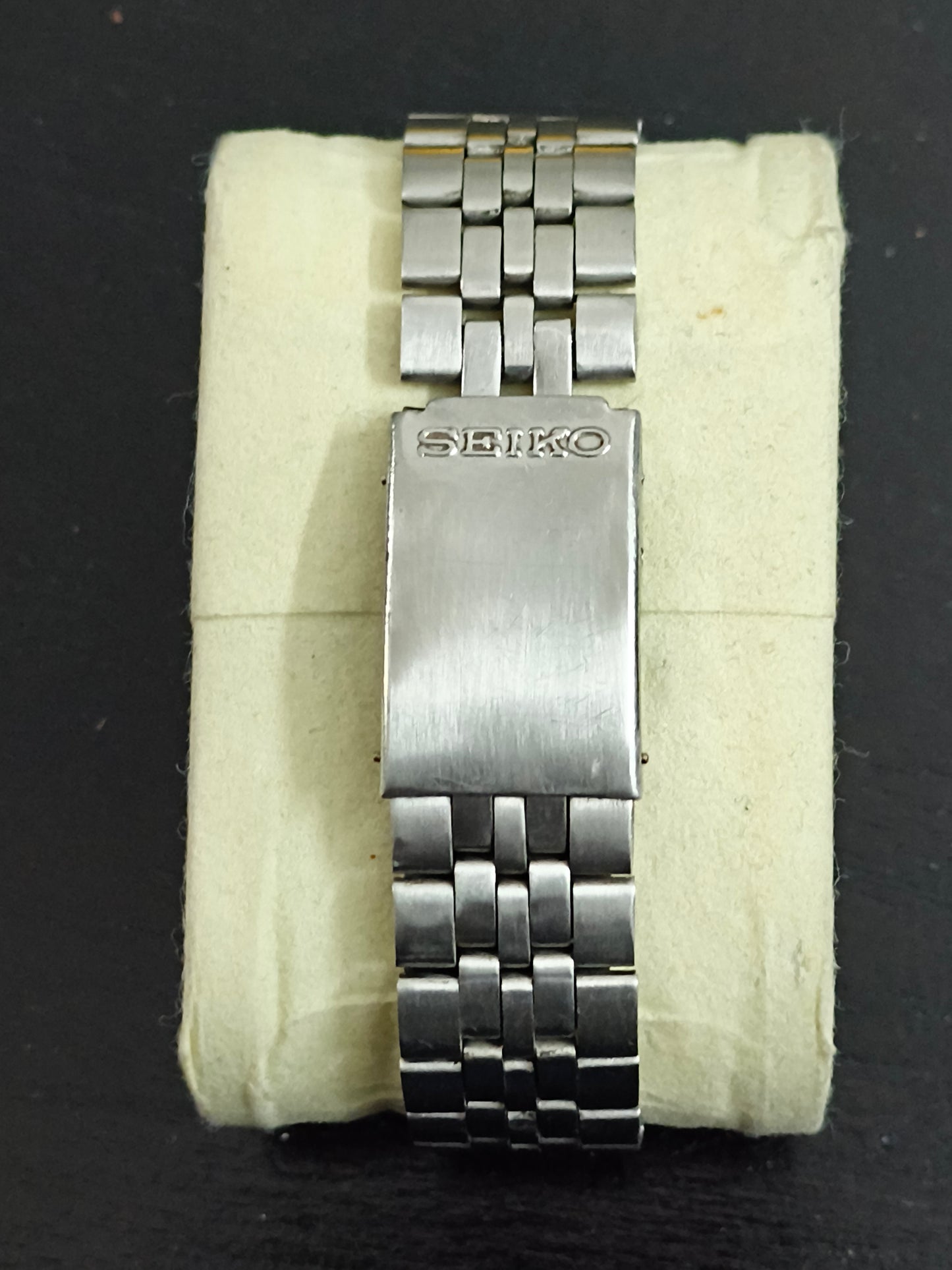 Seiko 5 Automatic Watch with 24-H Black Dial