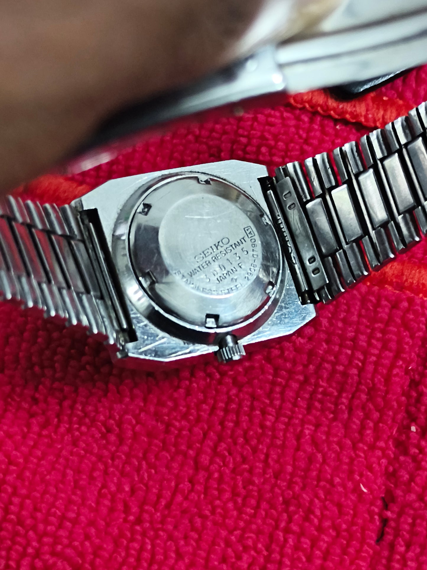 Seiko 5 Automatic Vintage “Tank” Mid Size Watch