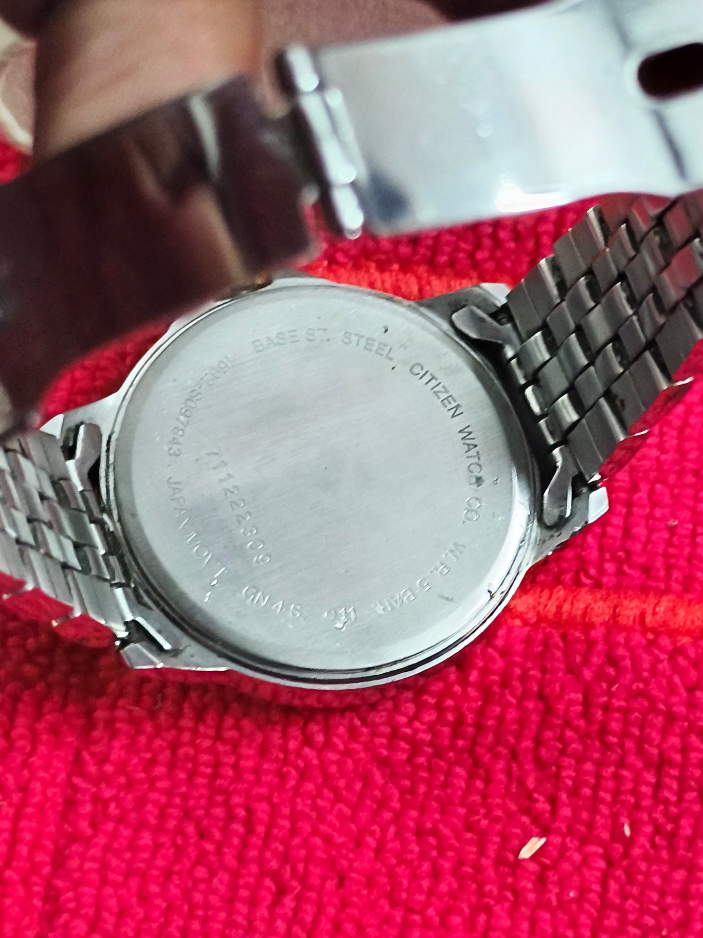Citizen Quartz Day Date Pre-owned Watch with a Grey Dial and Two-tone Bracelet