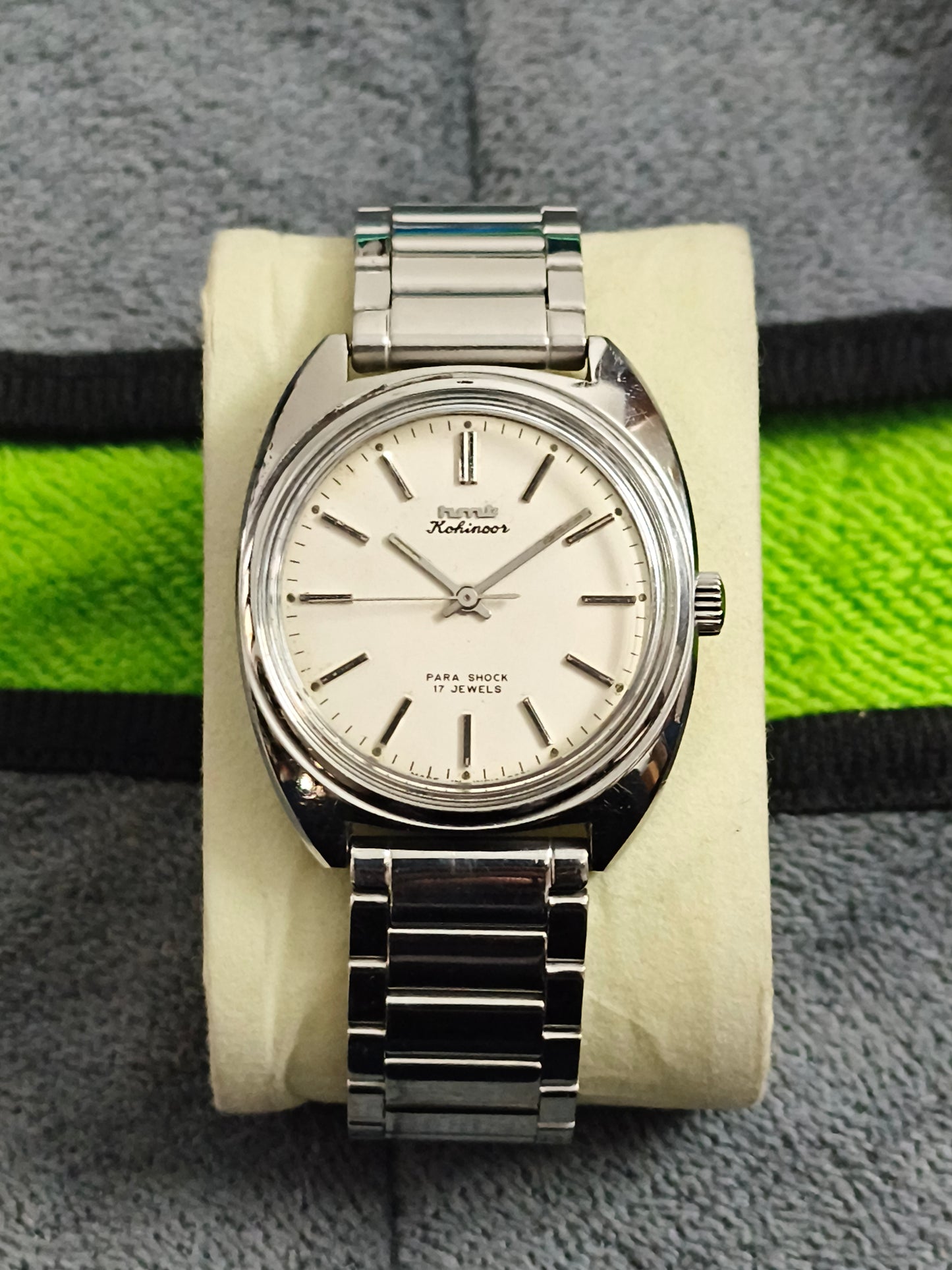 HMT Kohinoor Hand-wound Neo-vintage Watch with a White Dial