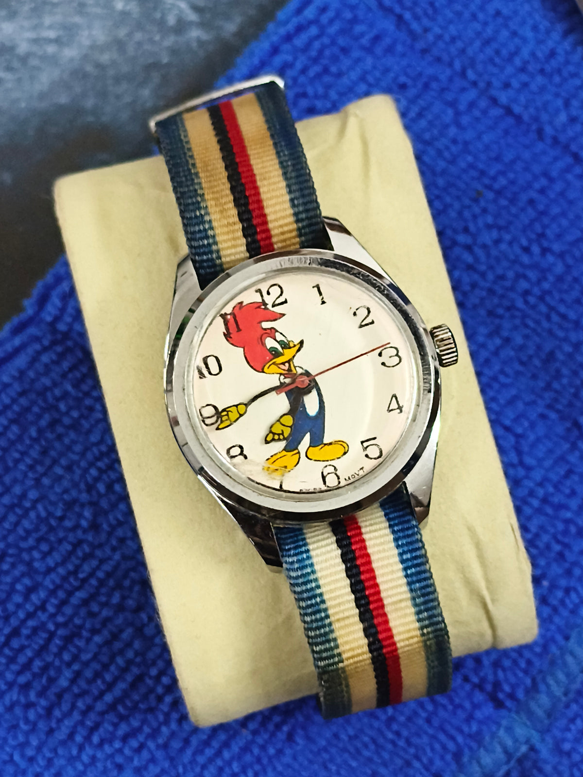 Constructa “Woody Woodpecker” Hand-wound Mechanical Watch
