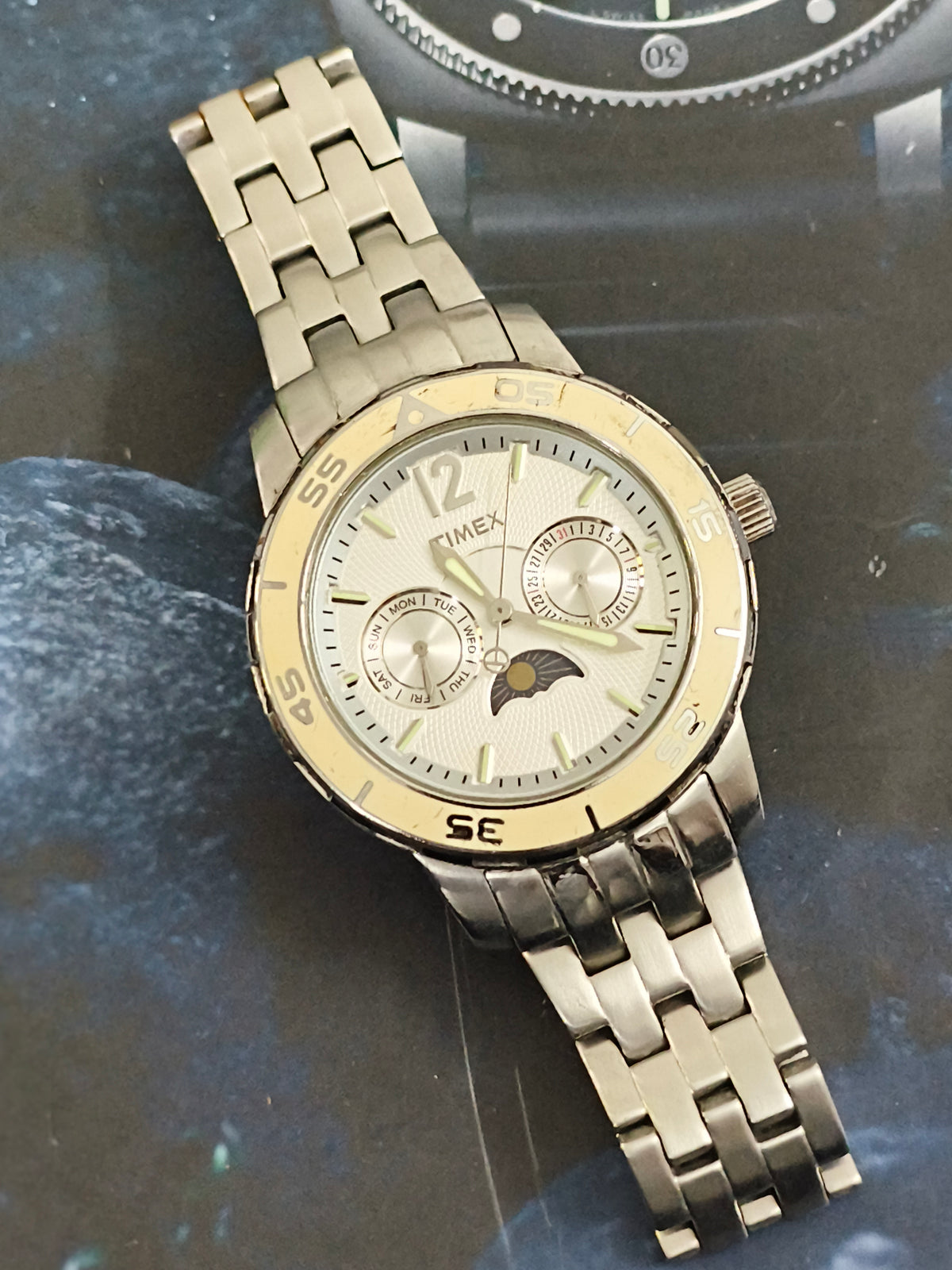 Timex Sun & Moon Quartz Watch with a Silver-toned Dial