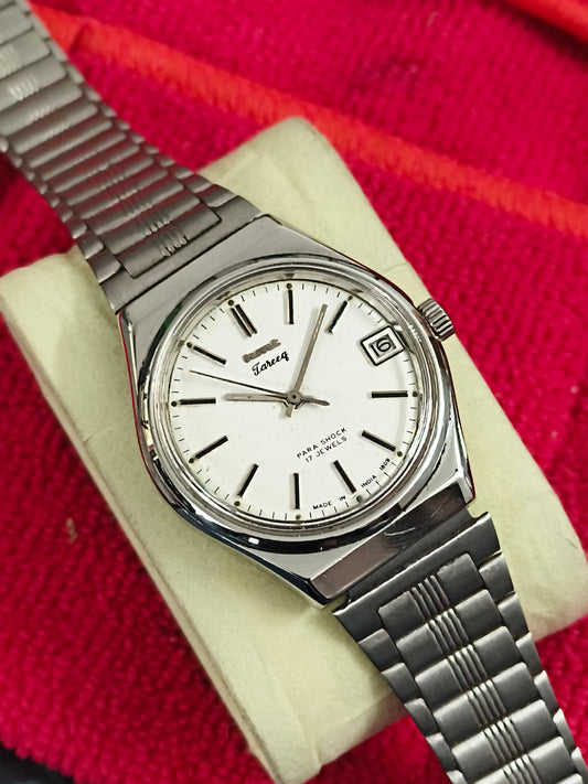 HMT Tareeq Hand-wound Vintage Watch with a White Patina Dial