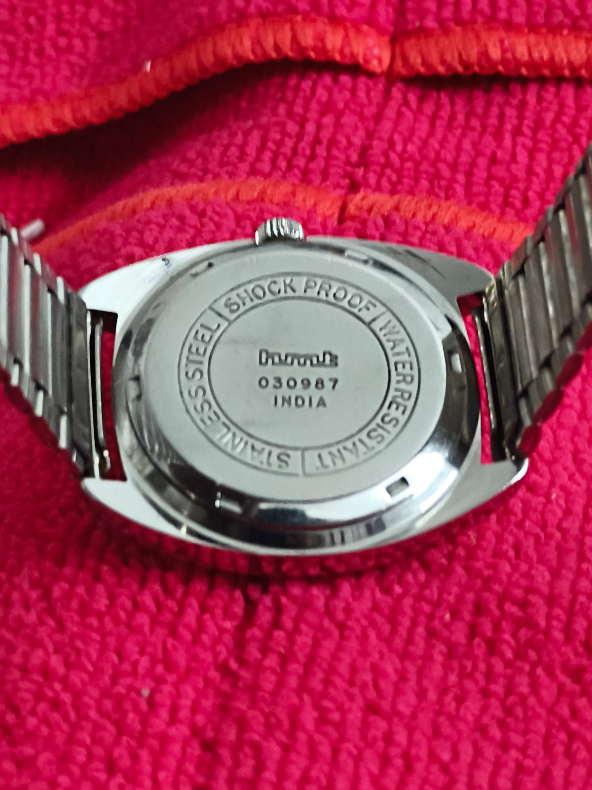 HMT Kohinoor Hand-wound Vintage Watch with a Black Dial