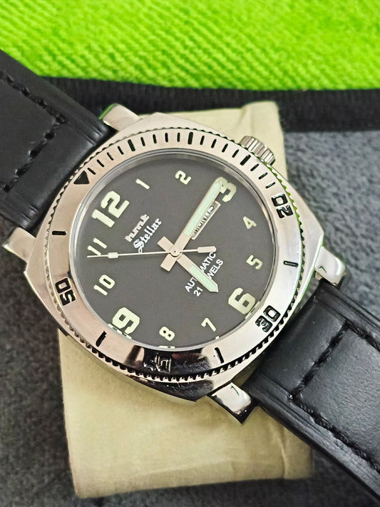 HMT Stellar Automatic Watch with a Black Dial