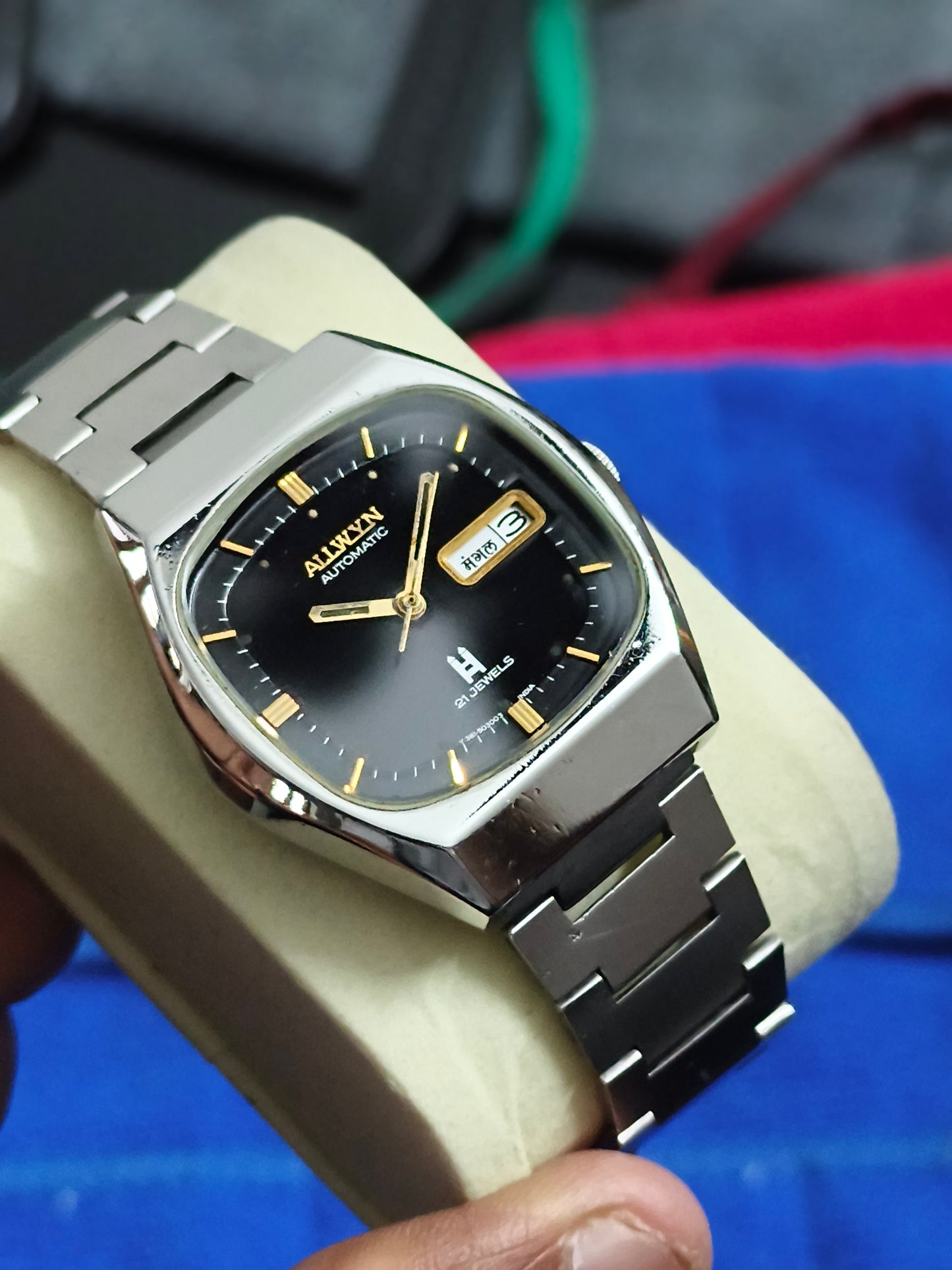 Allwyn Automatic Vintage Day Date Watch with Black Dial and Golden Indexes