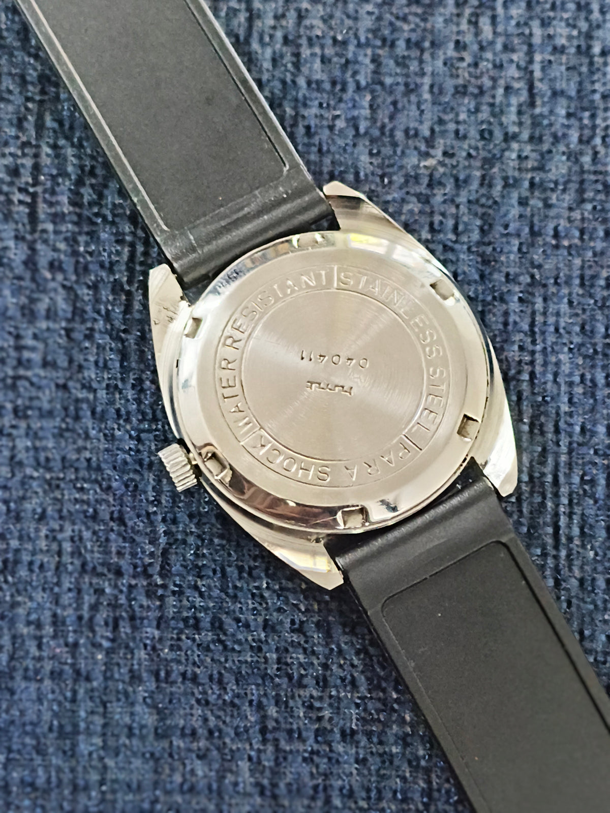 HMT Kohinoor Mechanical Hand-wound Watch with a White Patina Dial