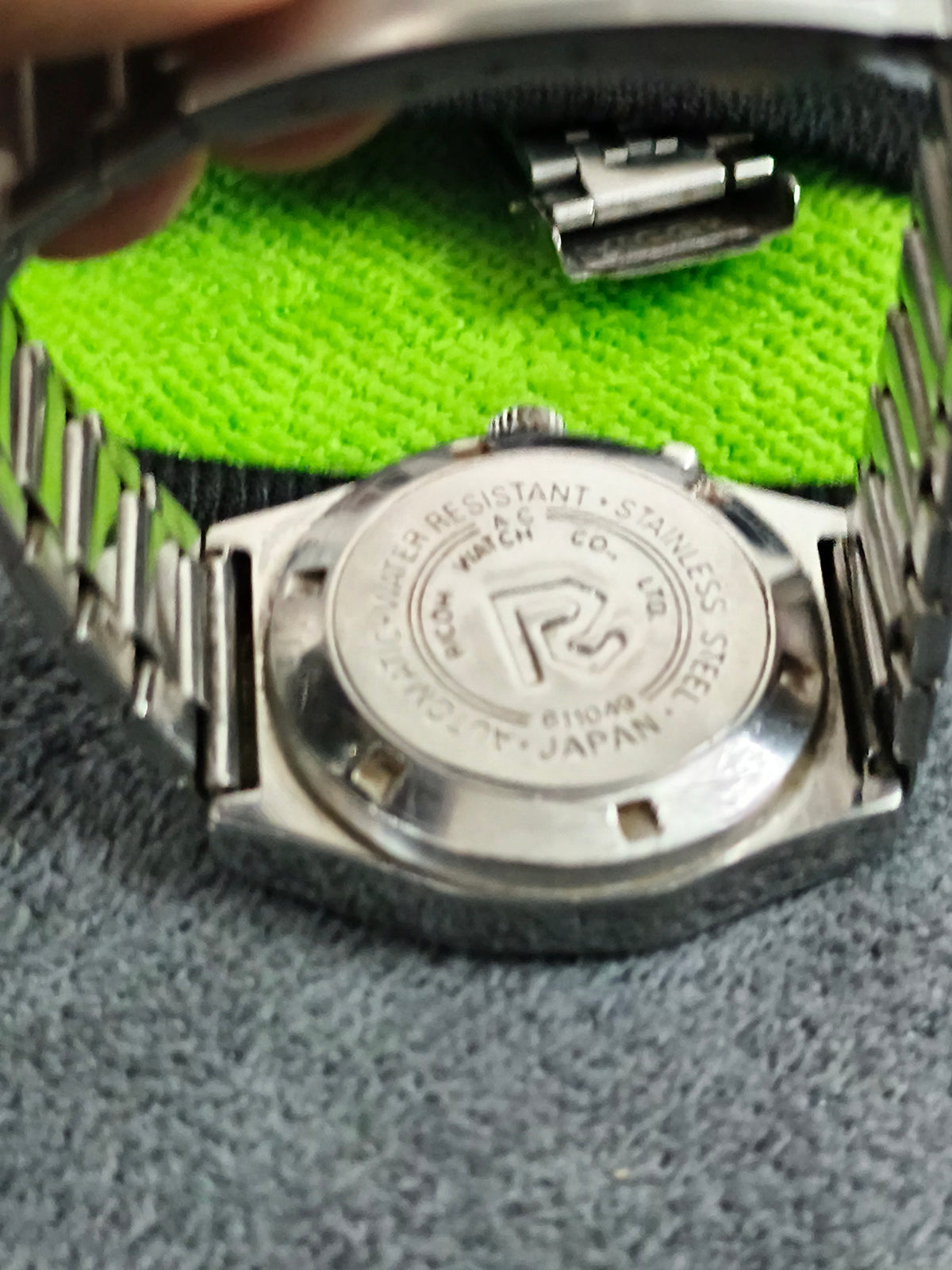 Ricoh Vintage Day Date Automatic Watch with a Dual-toned Dial