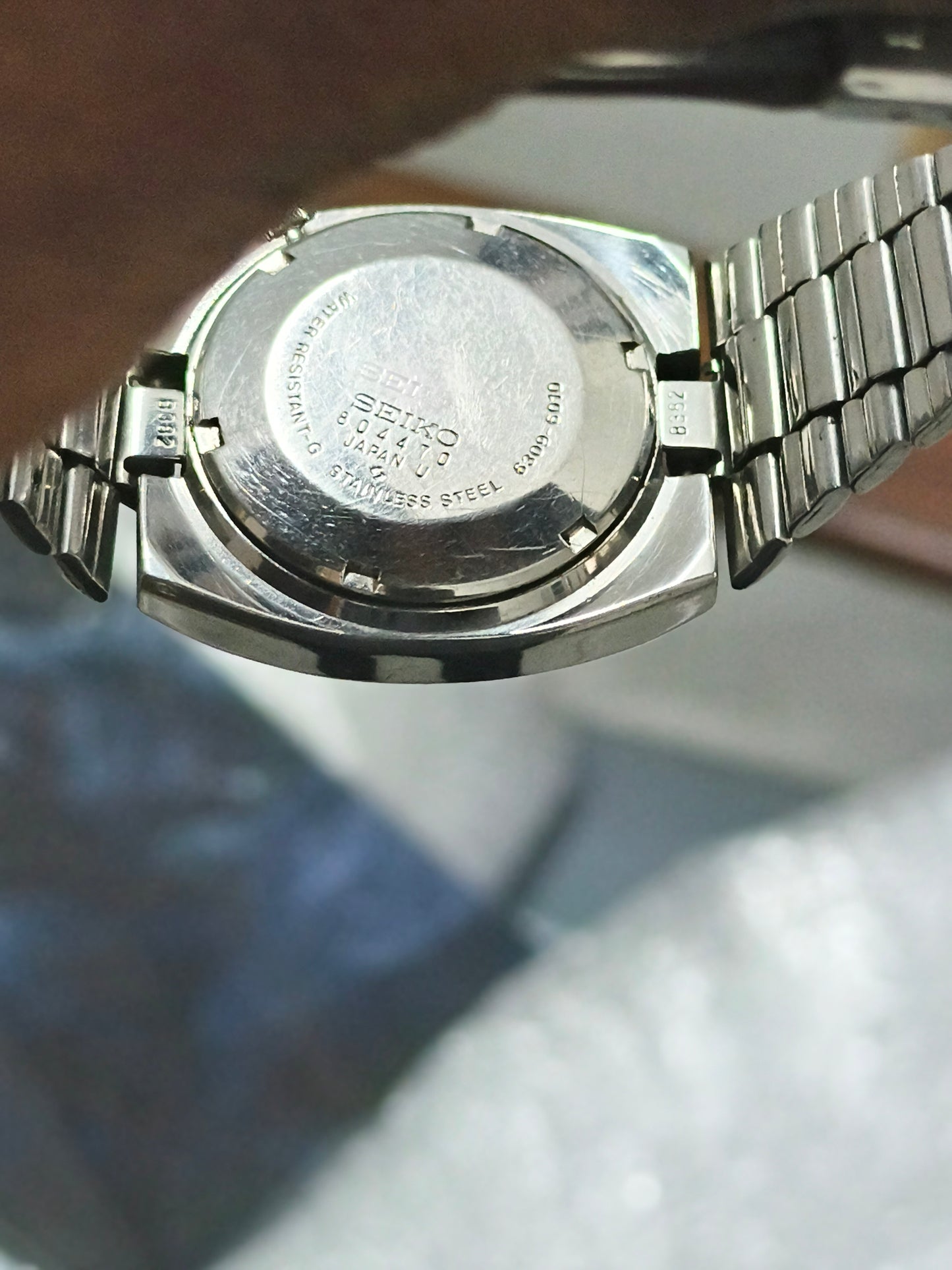 Seiko 5 Automatic Vintage Watch with a TV Case and Grey Dial