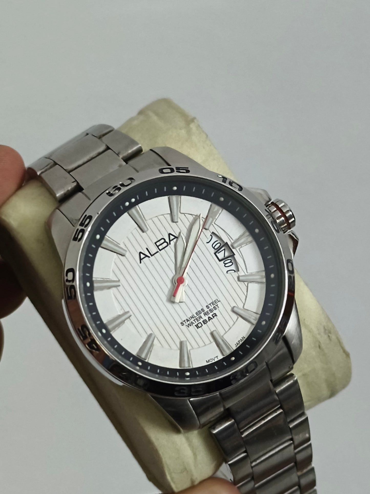 ALBA Quartz Watch with White Dial