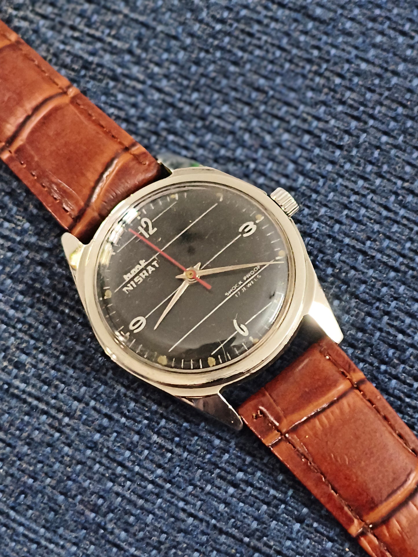HMT Nishat  Mechanical Hand-wound Watch with a Black Notebook Pattern Dial