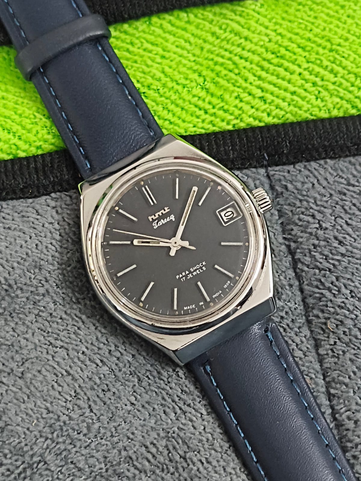HMT Tareeq Hand-wound Watch with a Black Dial and Steel Indices