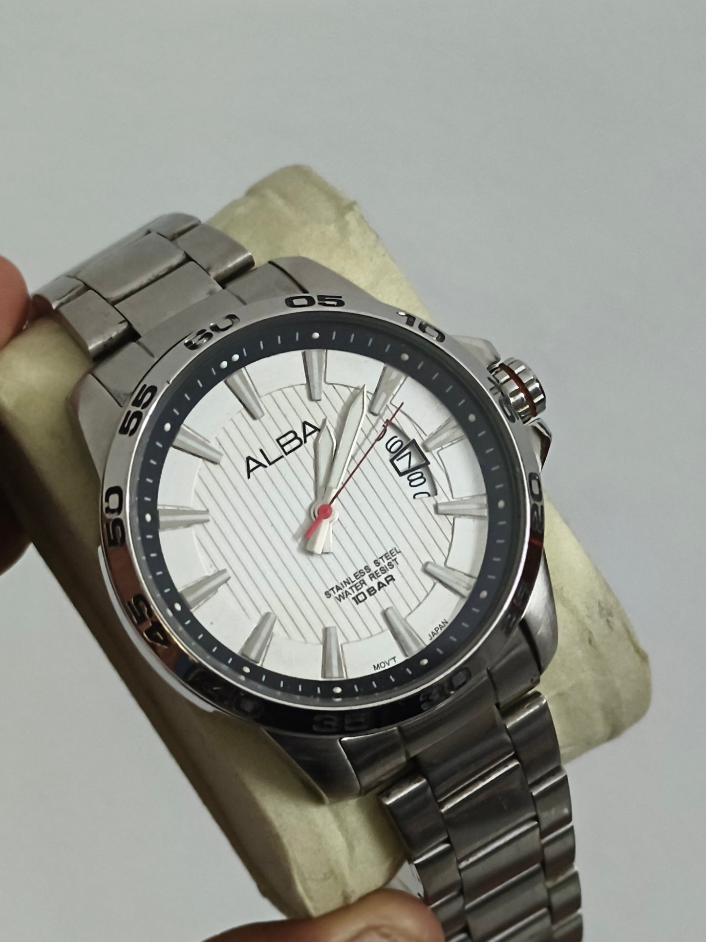 ALBA Quartz Watch with White Dial