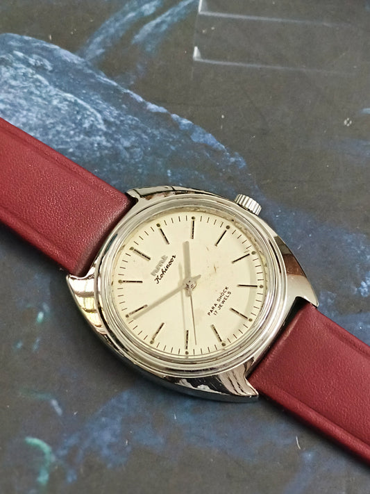 HMT Kohinoor Hand-wound Vintage Watch with a White Patina Dial