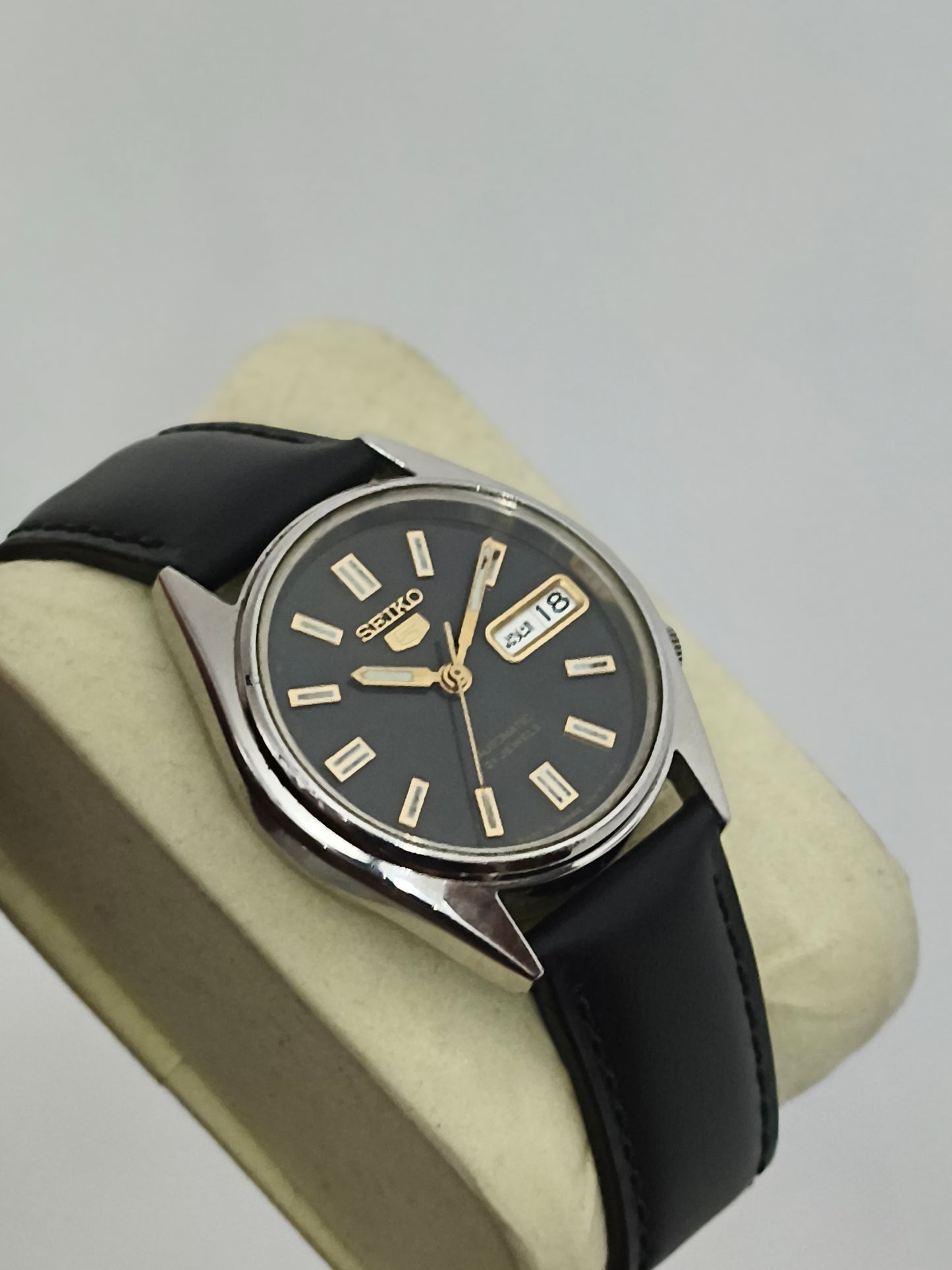Seiko 5 Vintage Watch with Black Dial and Golden Indices