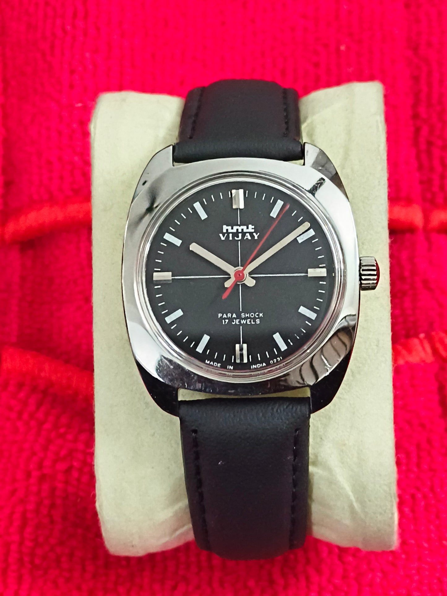 HMT Vijay Hand-wound Watch with Black Crosshair Dial
