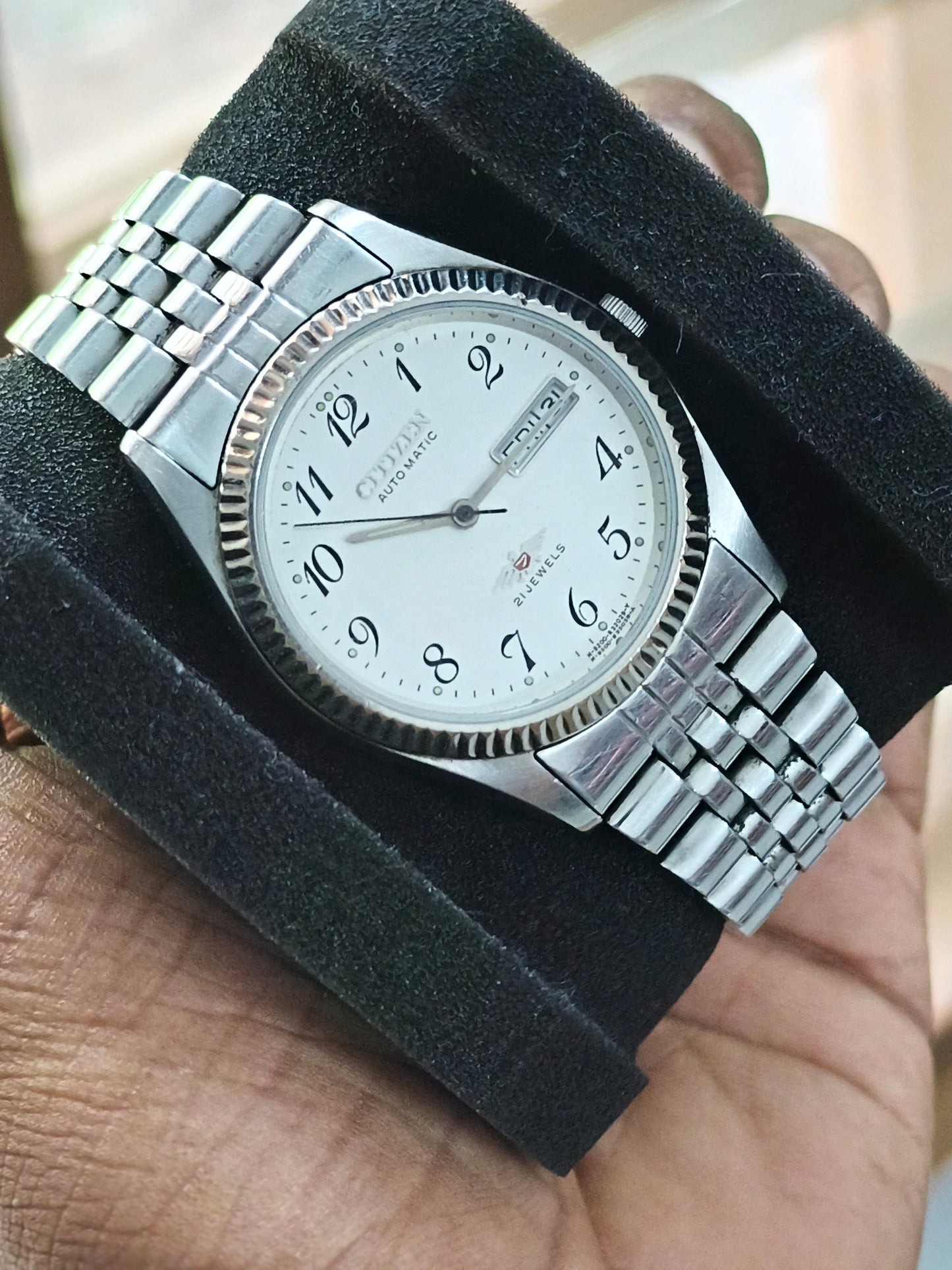 Citizen 7 Eagle Automatic Watch with White Dial and Fluted Bezel