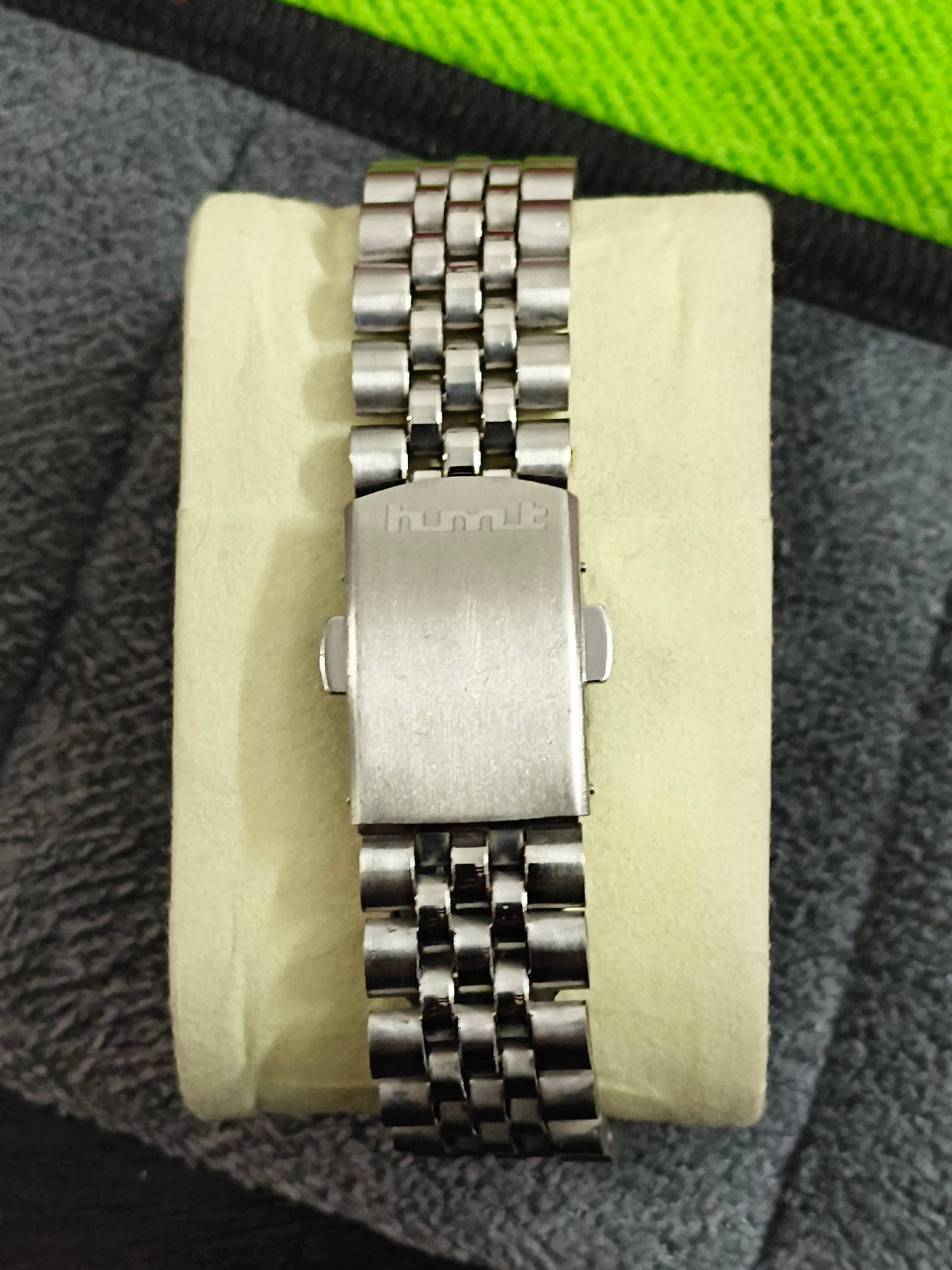 HMT Aditya Vintage Mechanical Hand-wound Watch with Bracelet
