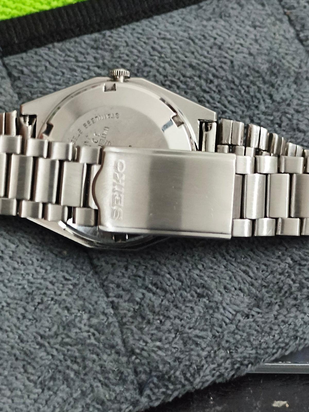 Seiko 5 Vintage Automatic Day Date Watch with a Black Dial and the Cal. 6349 Movement