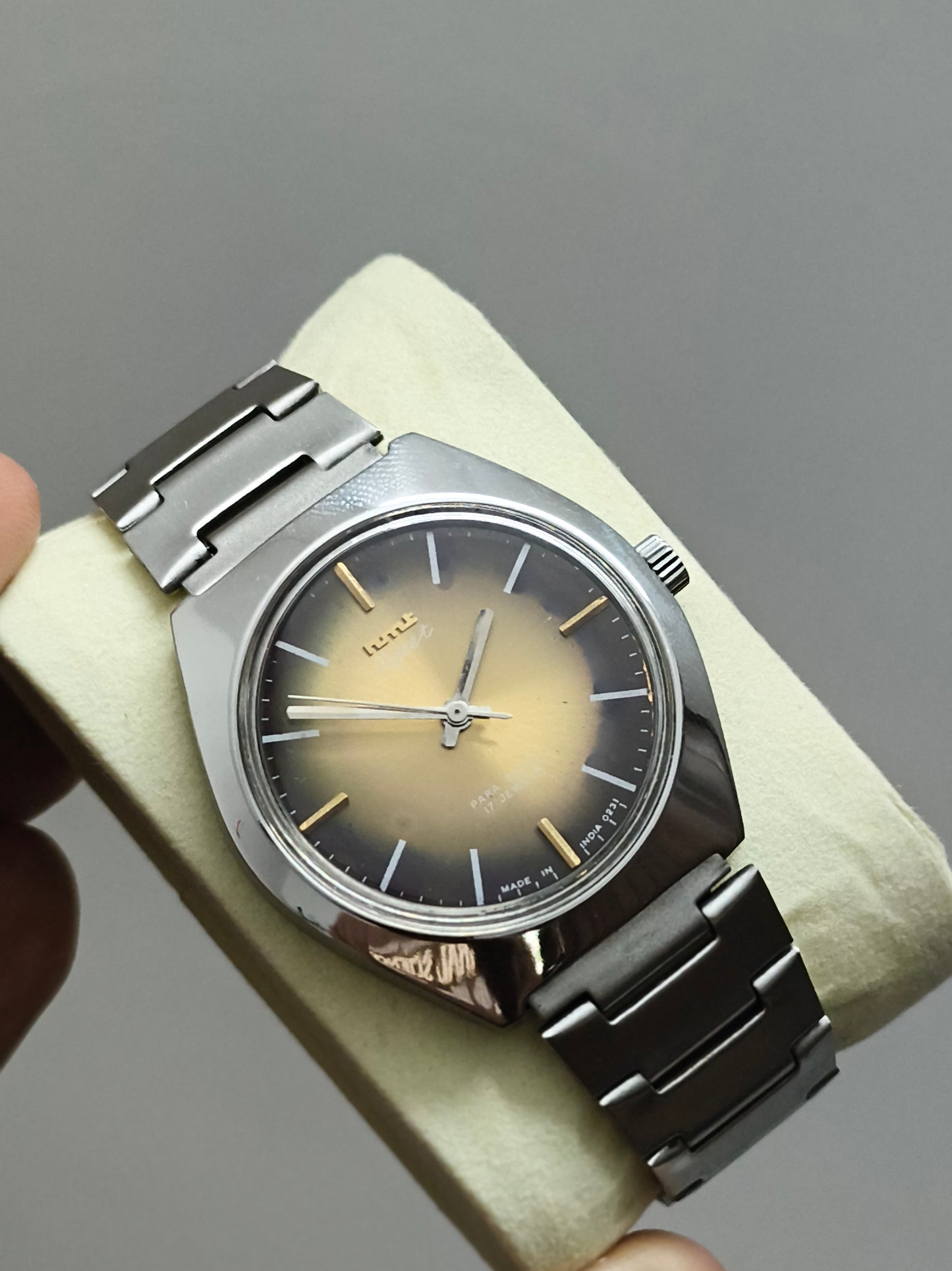 HMT Ajeet Hand-wound Mechanical Watch with Gradient Dial