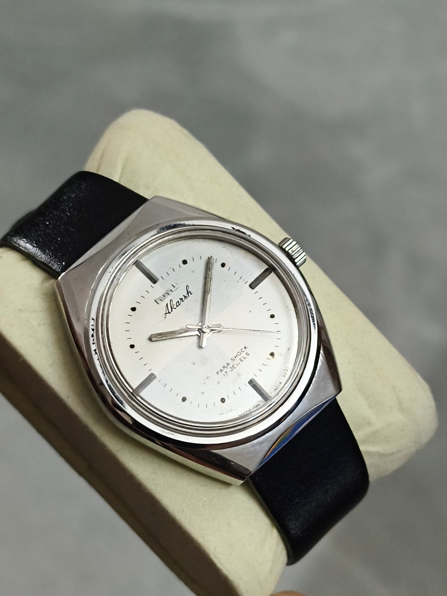 HMT Akarsh Mechanical Watch with Two Tone Dial