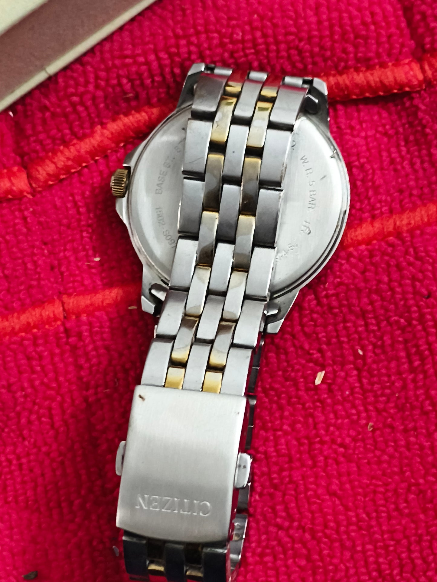 Citizen Quartz Day Date Pre-owned Watch with a Grey Dial and Two-tone Bracelet