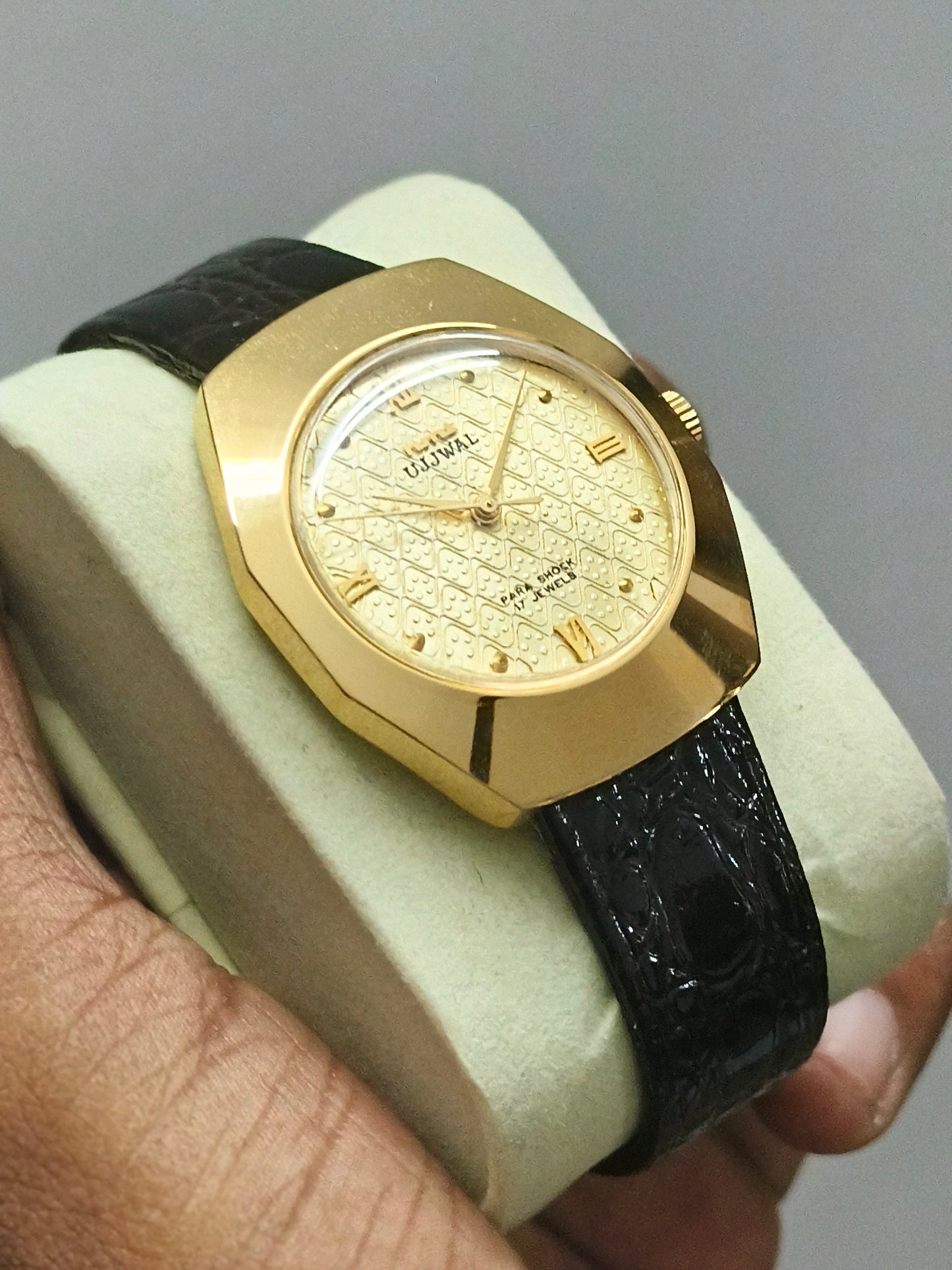 HMT UJWAL Mechanical Hand-wound Watch