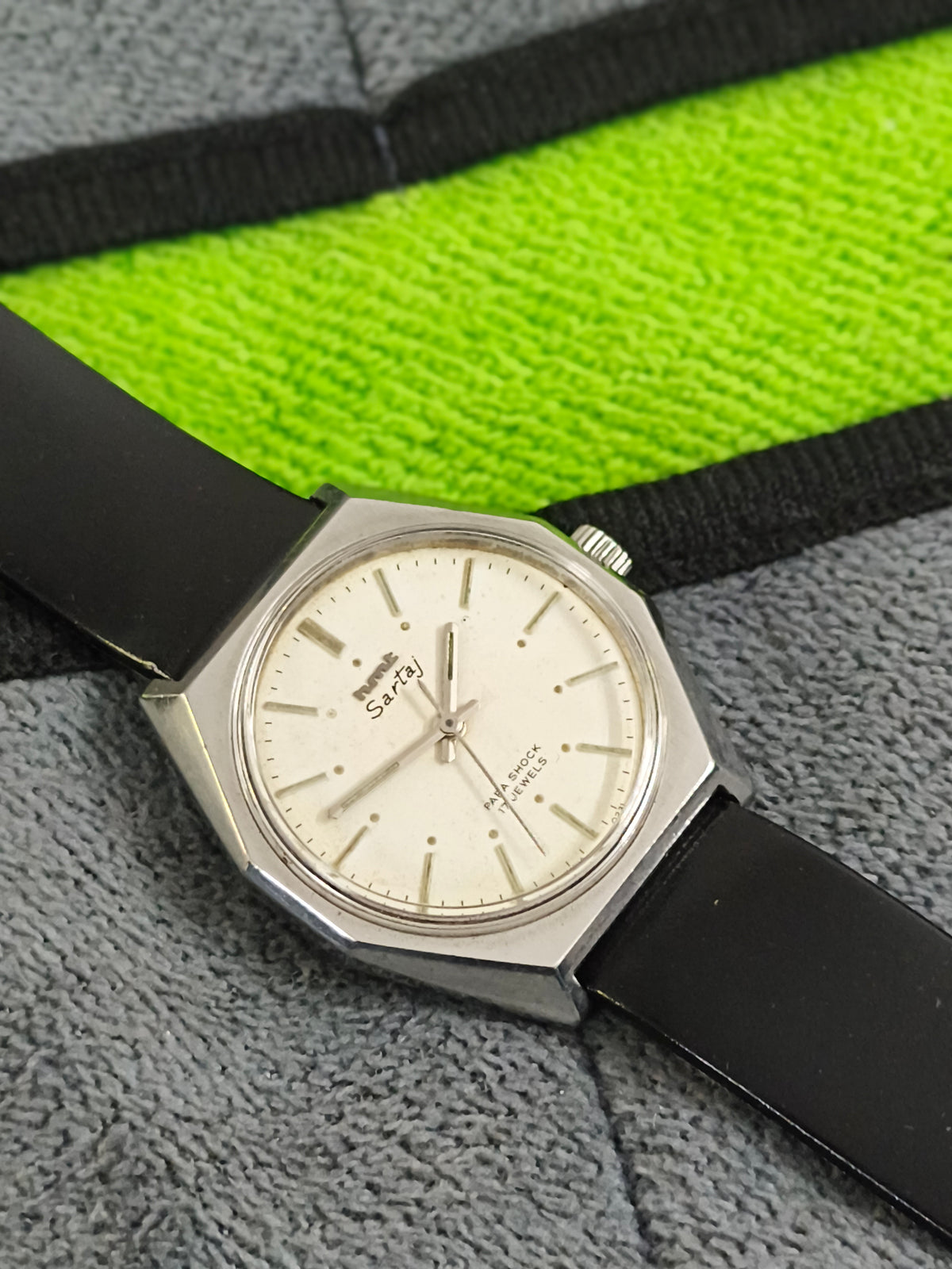 HMT Sartaj Mechanical Hand-wound Watch with a White Dial