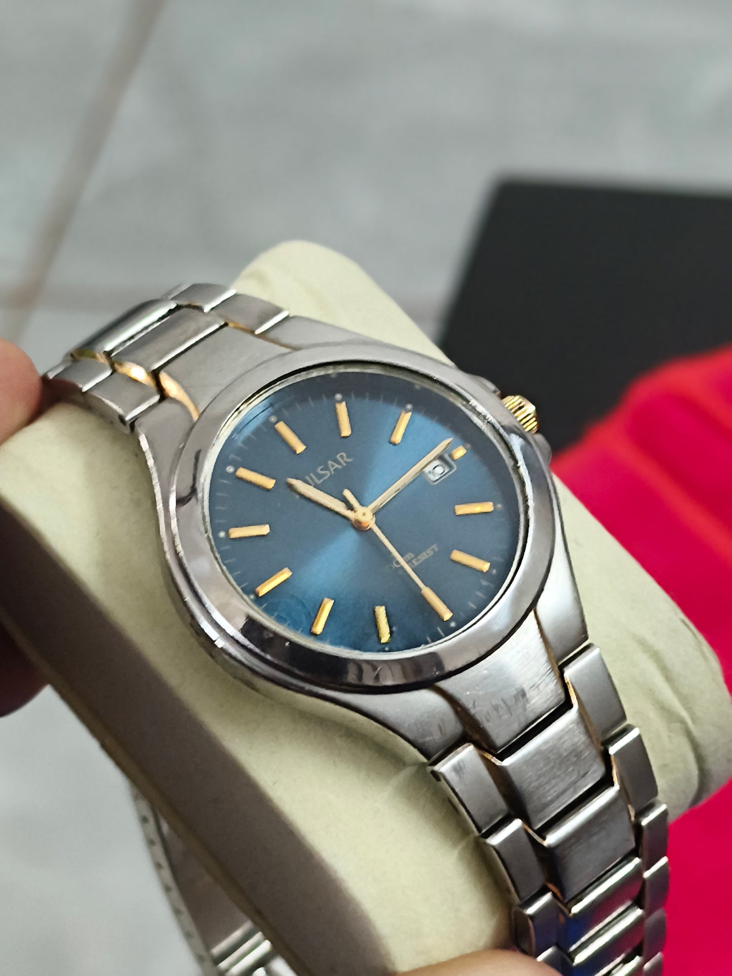Pulsar Vintage Quartz Watch with a Blue Sunburst Dial