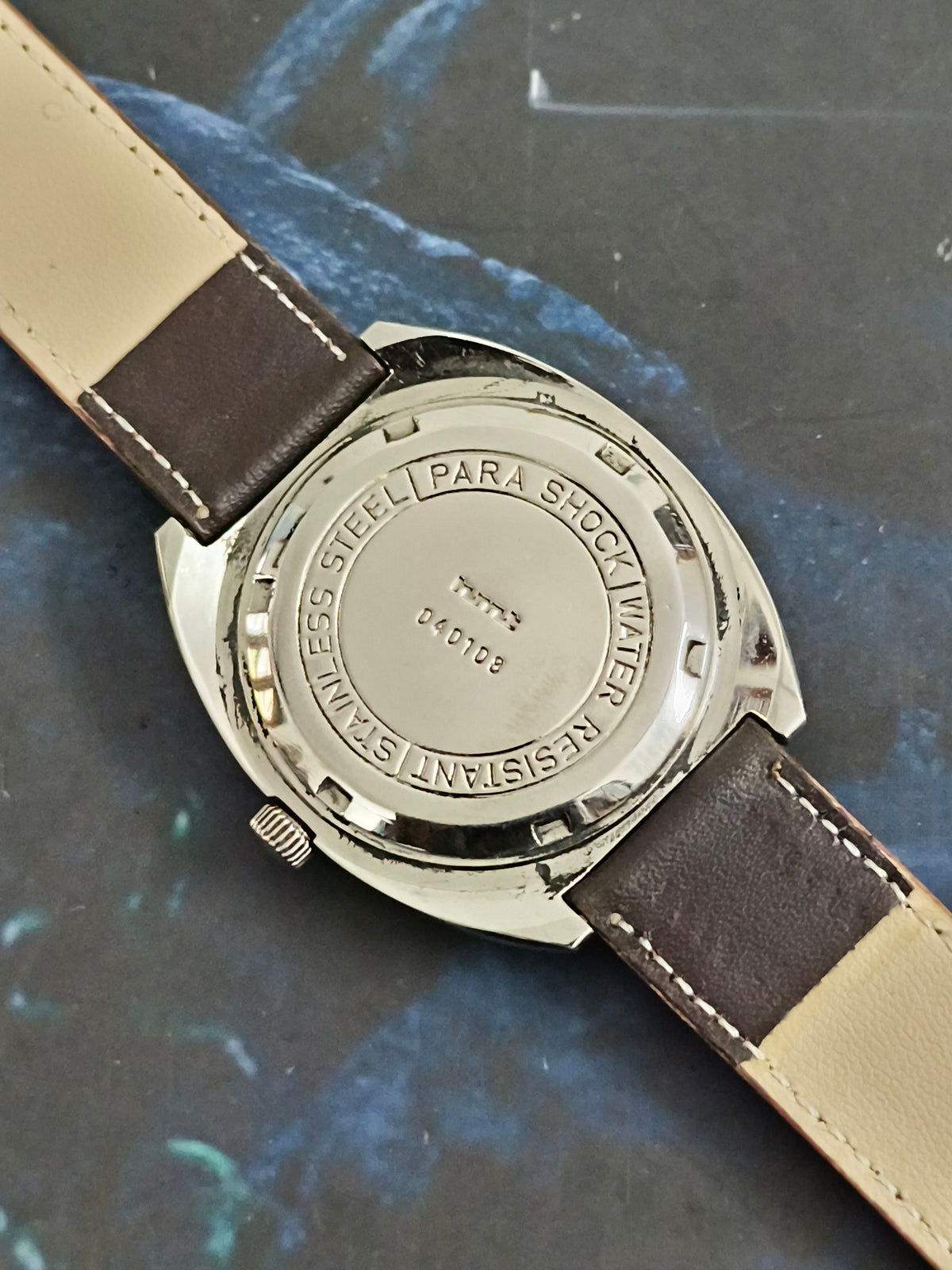 HMT Kohinoor Hand-wound Vintage Watch with a Grey Dial