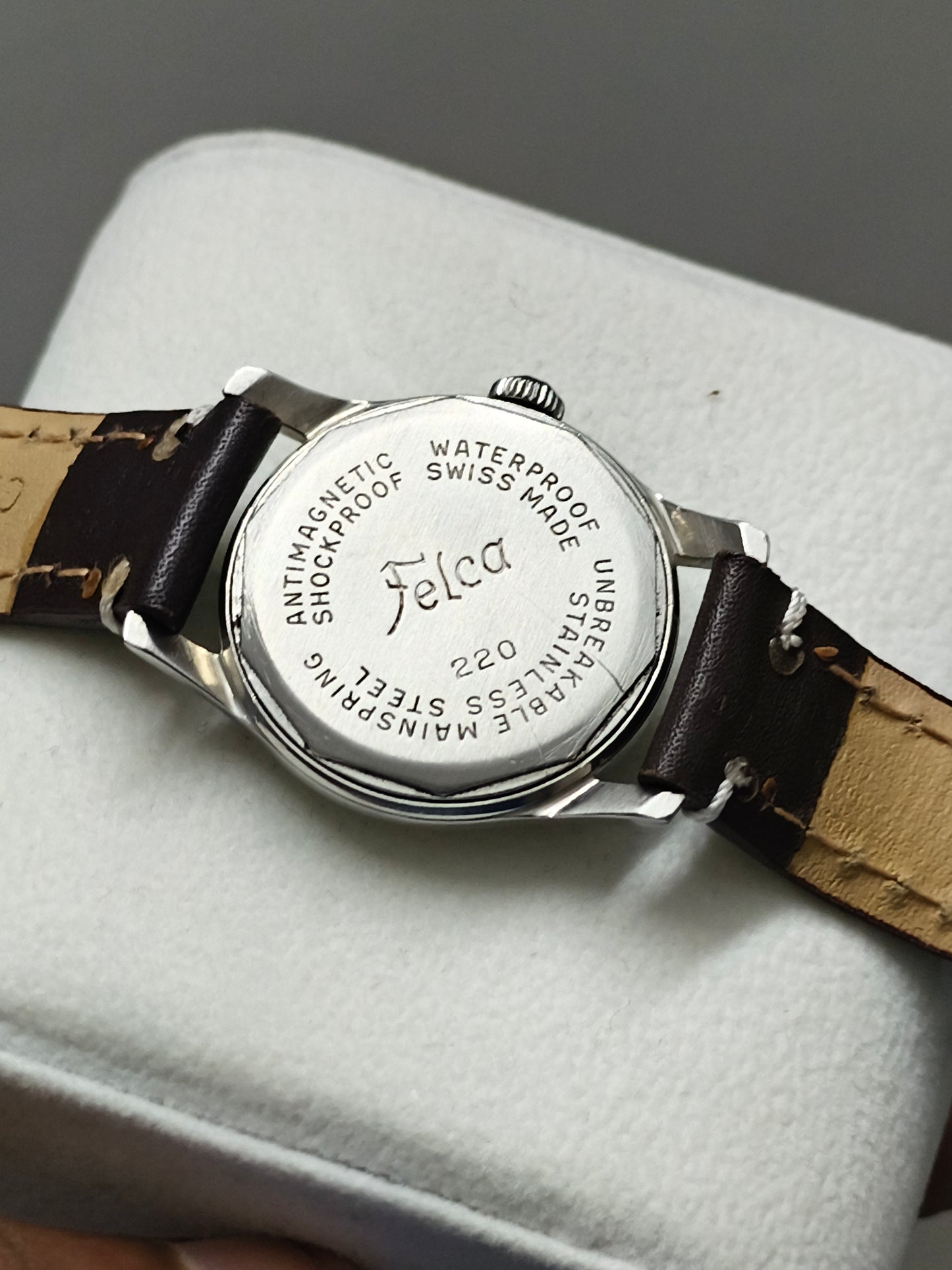 Felca Swiss Made Vintage Mechanical Watch