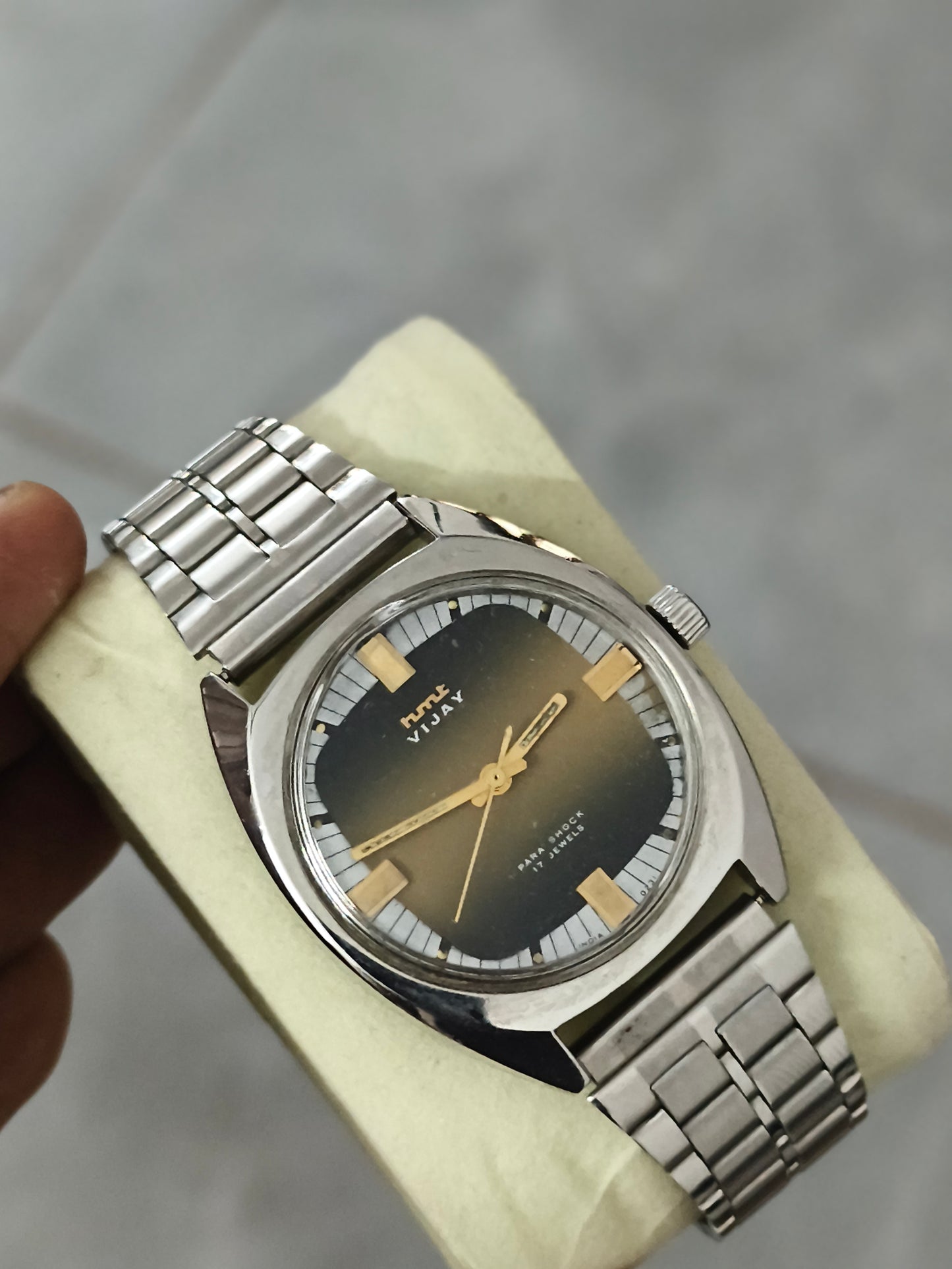 HMT Vijay Handwound Black