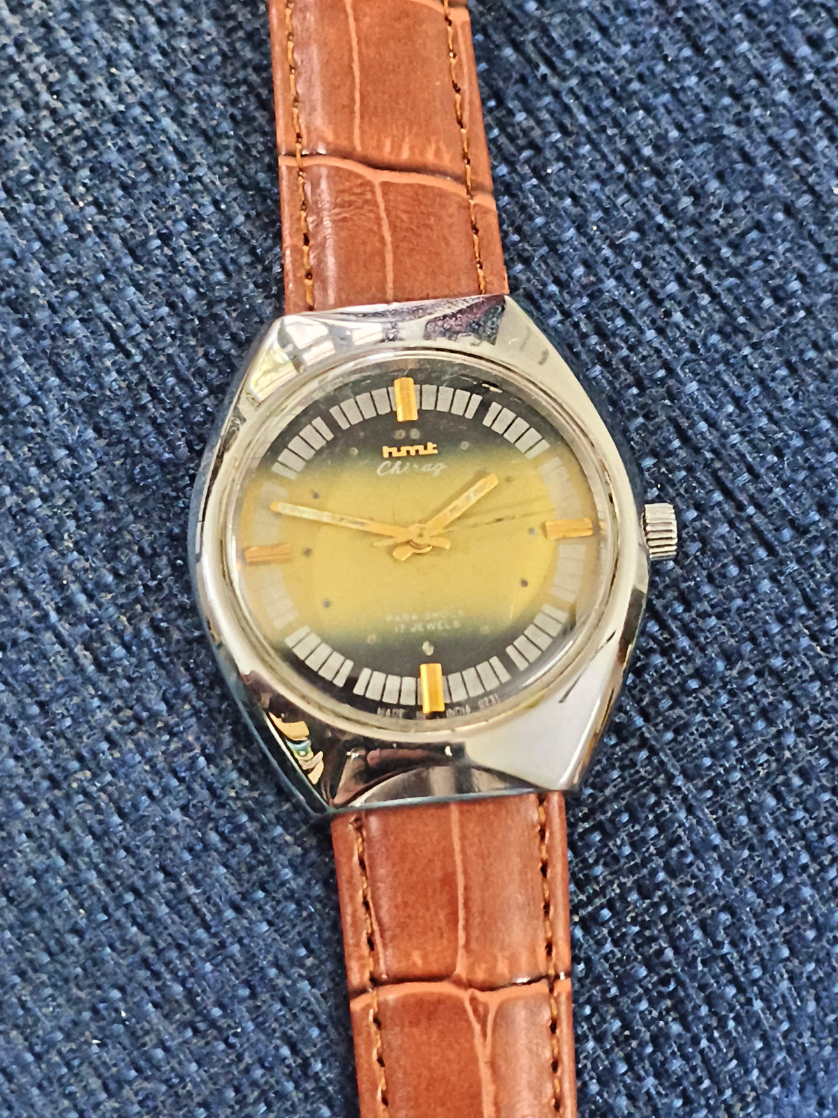 HMT Chirag Hand-wound Vintage Watch with a Gradient Dial