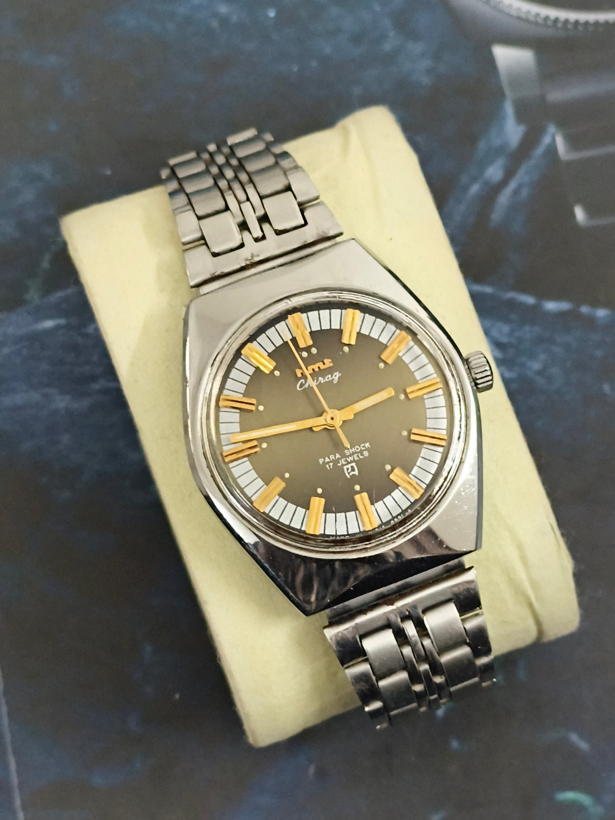 HMT Chirag Hand-wound Vintage Watch with a Two-tone Dial and Golden Details