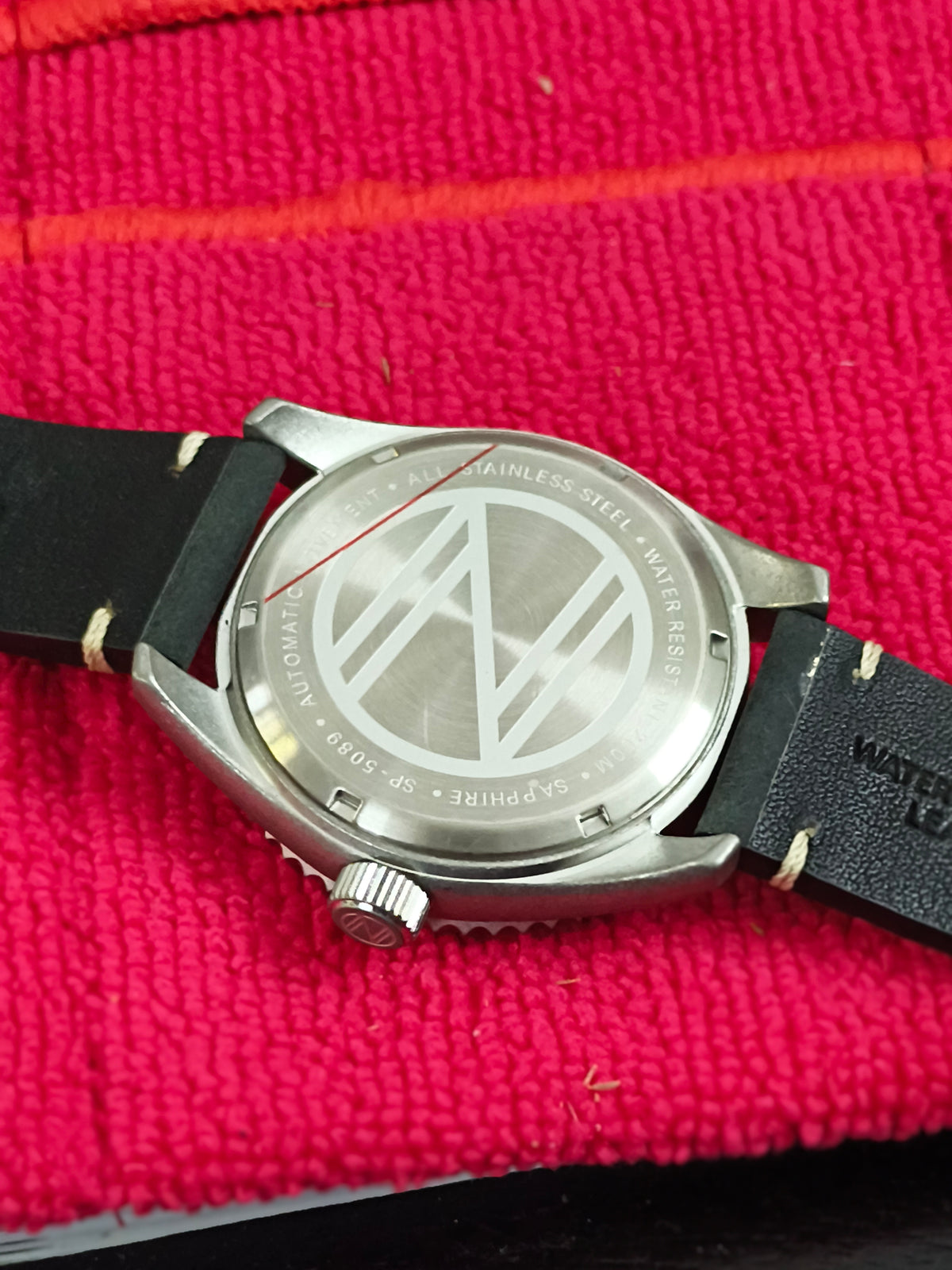 Spinnaker Wreck Automatic Diving Watch with a Distressed Finish