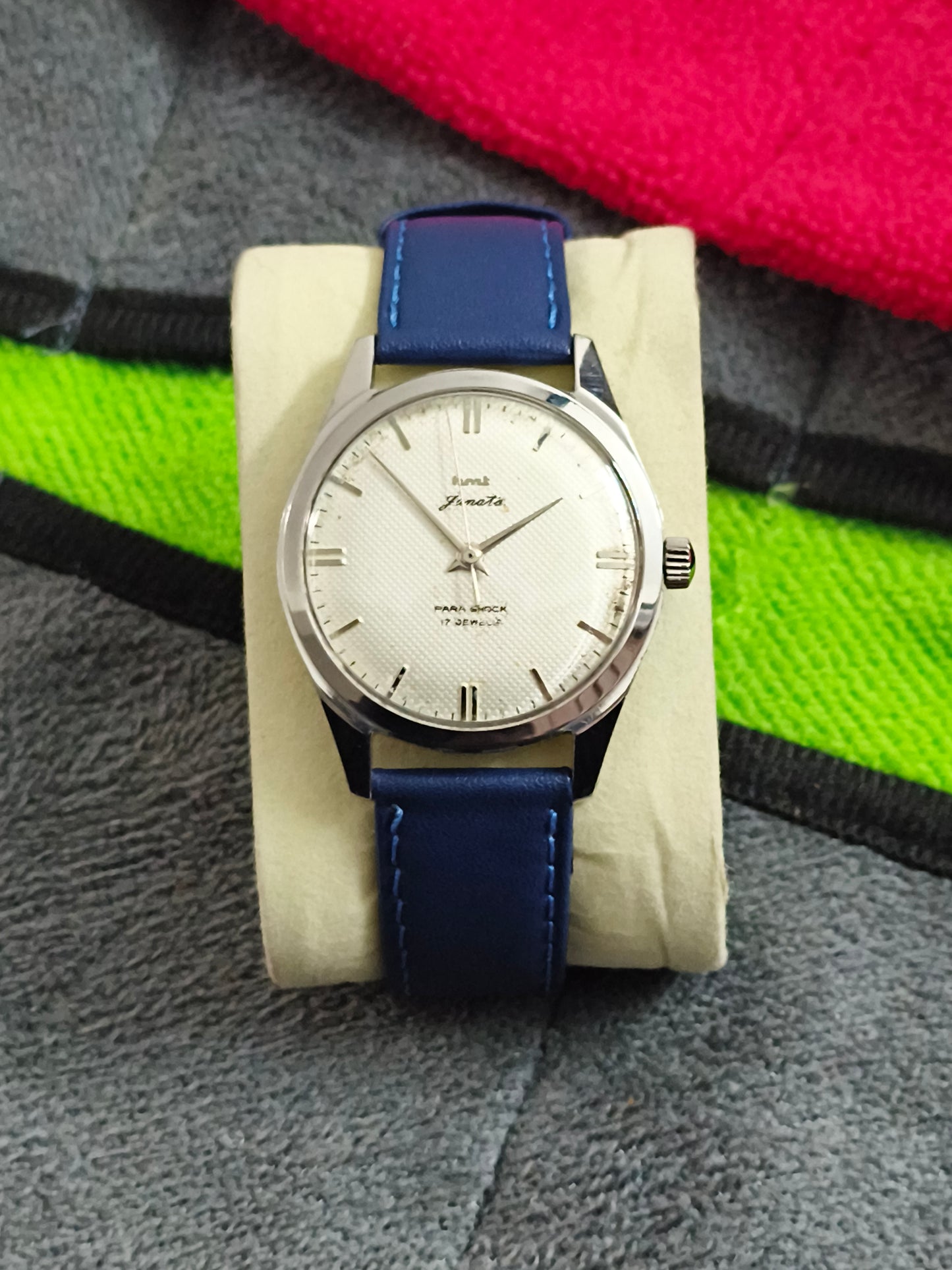 HMT Janata Hand-wound Mechanical Vintage Watch Double Indices Version with Dotted White Dial