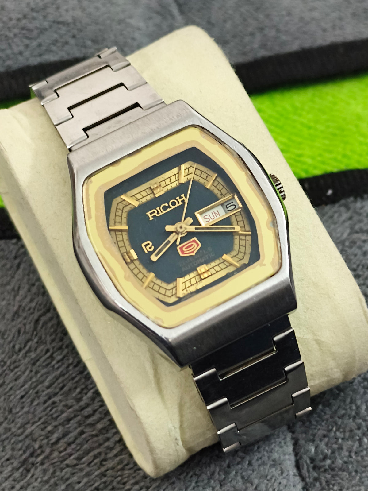 Ricoh Vintage Day Date Automatic Watch with a Dual-toned Dial