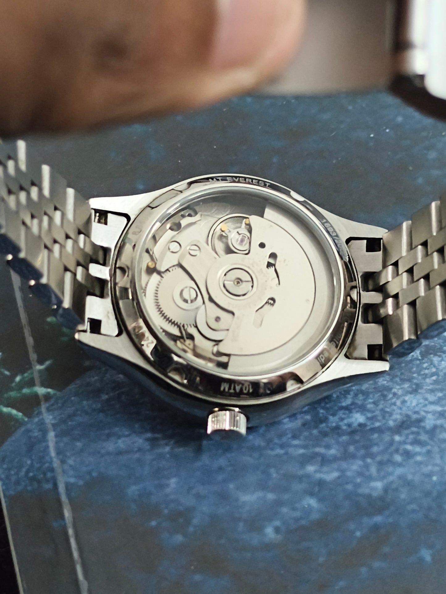 DWC Everest II Automatic Watch with a White Dial and NH35 Movement, Pre-owned