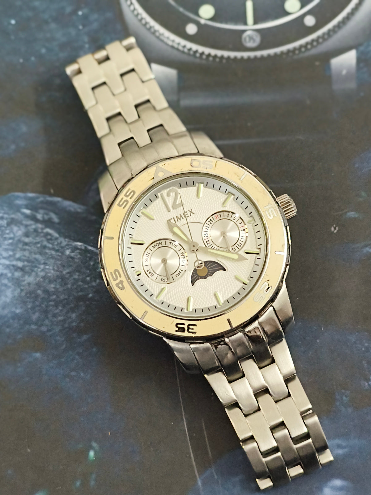 Timex Sun & Moon Quartz Watch with a Silver-toned Dial