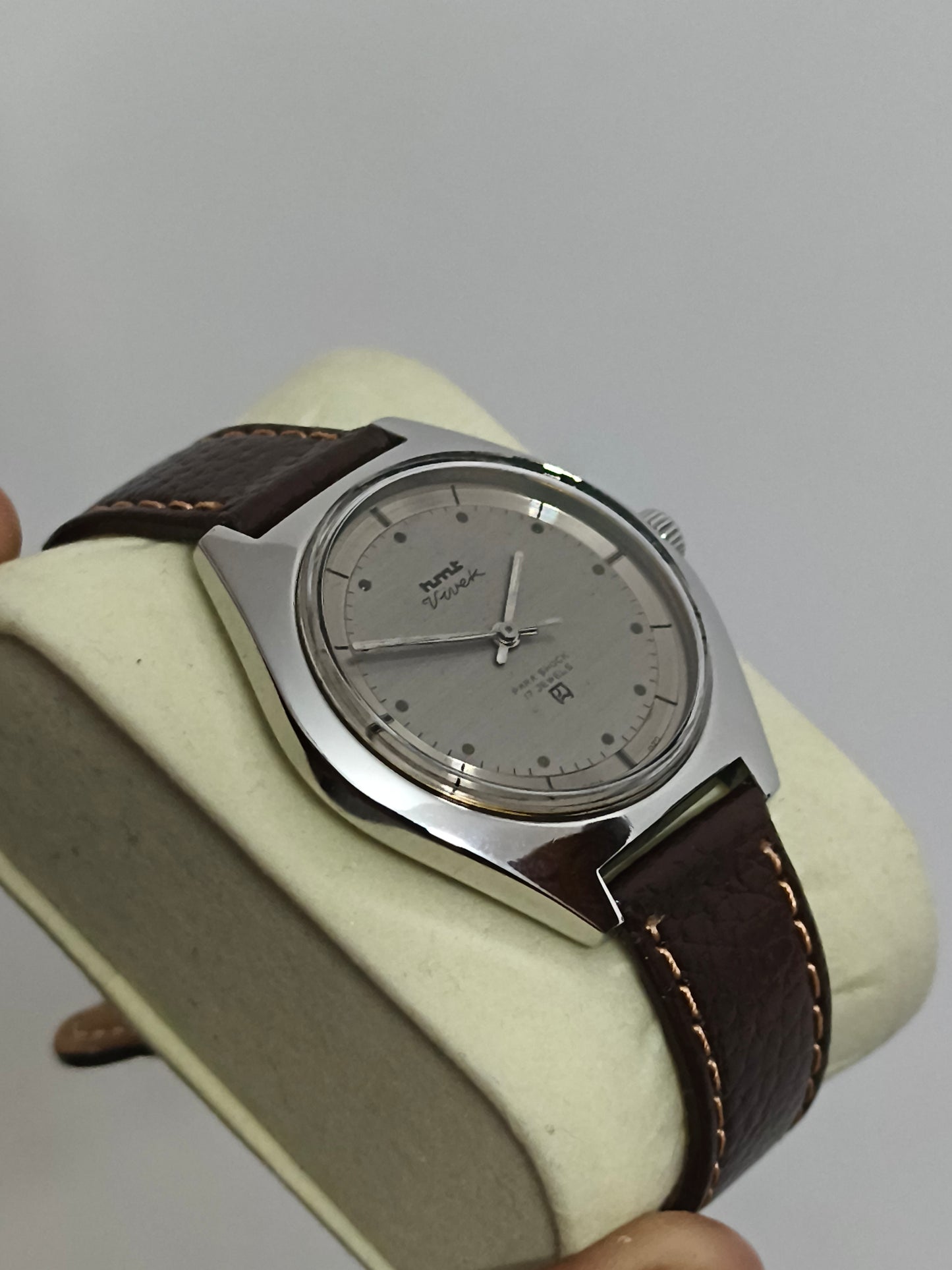 HMT Vivek Hand-wound Mechanical Watch with a Silver Brushed Dial