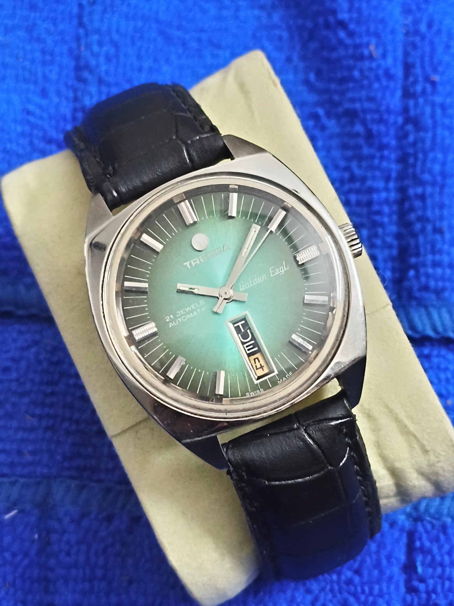 Tressa Golden Eagle Swiss Made Vintage Automatic Day Date Watch