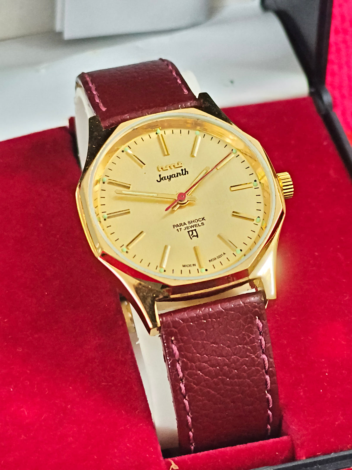 HMT Jayanth Hand-wound Watch with a Gold Toned Case, NOS/Mint Condition