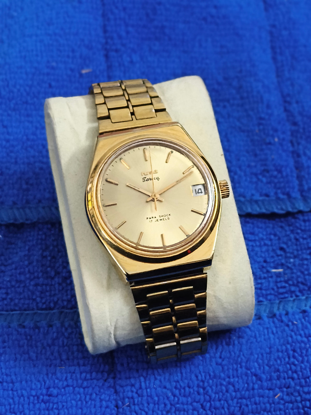 HMT Tareeq Hand-wound Vintage Watch with a Gold-toned Case