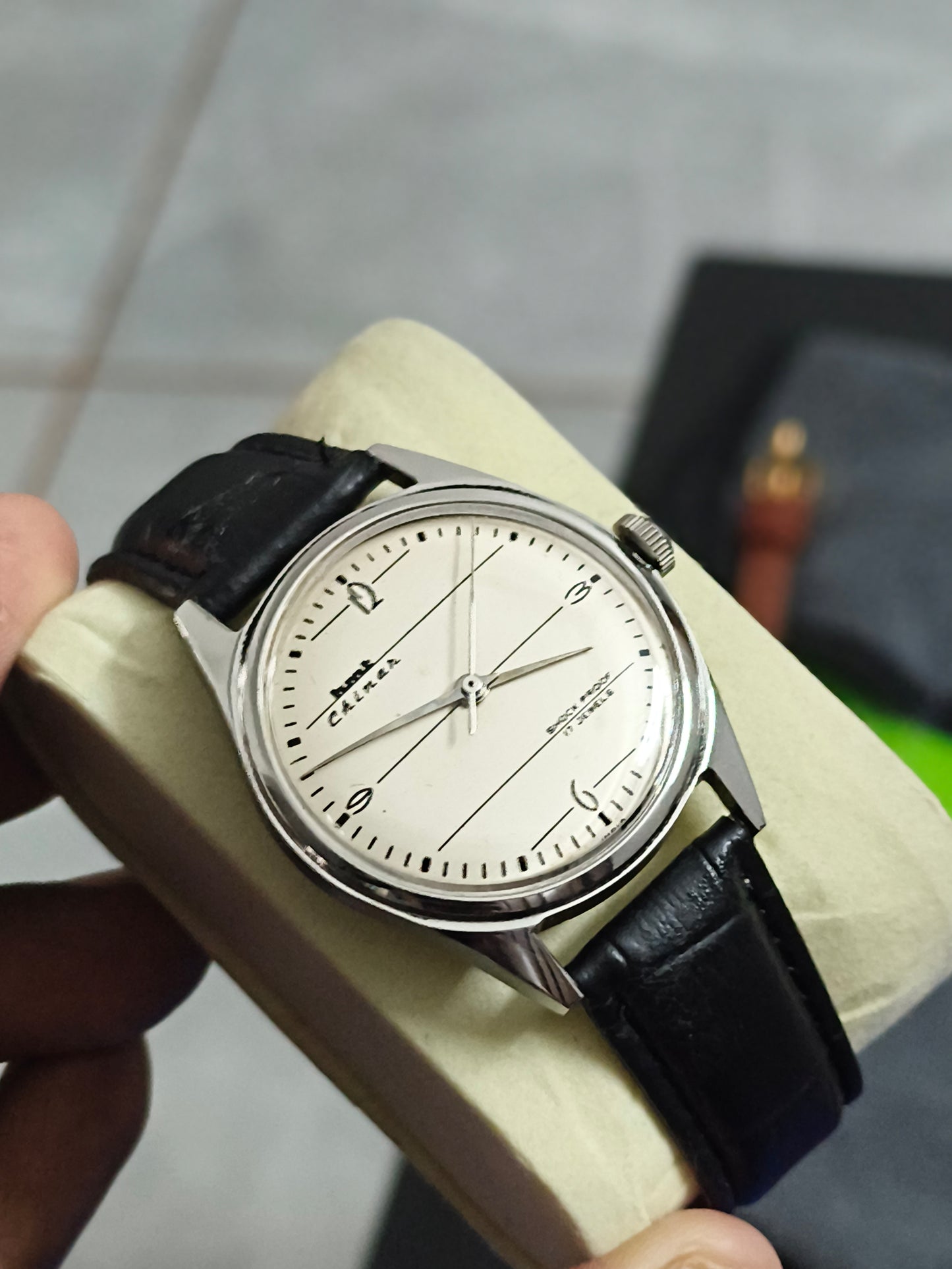 HMT Chinar Mechanical Hand-wound Vintage Watch with a White Notebook Dial
