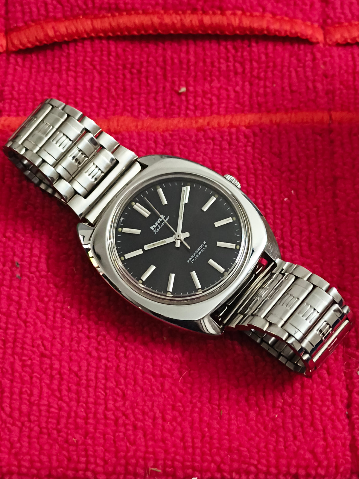 HMT Kohinoor Hand-wound Vintage Watch with a Black Dial